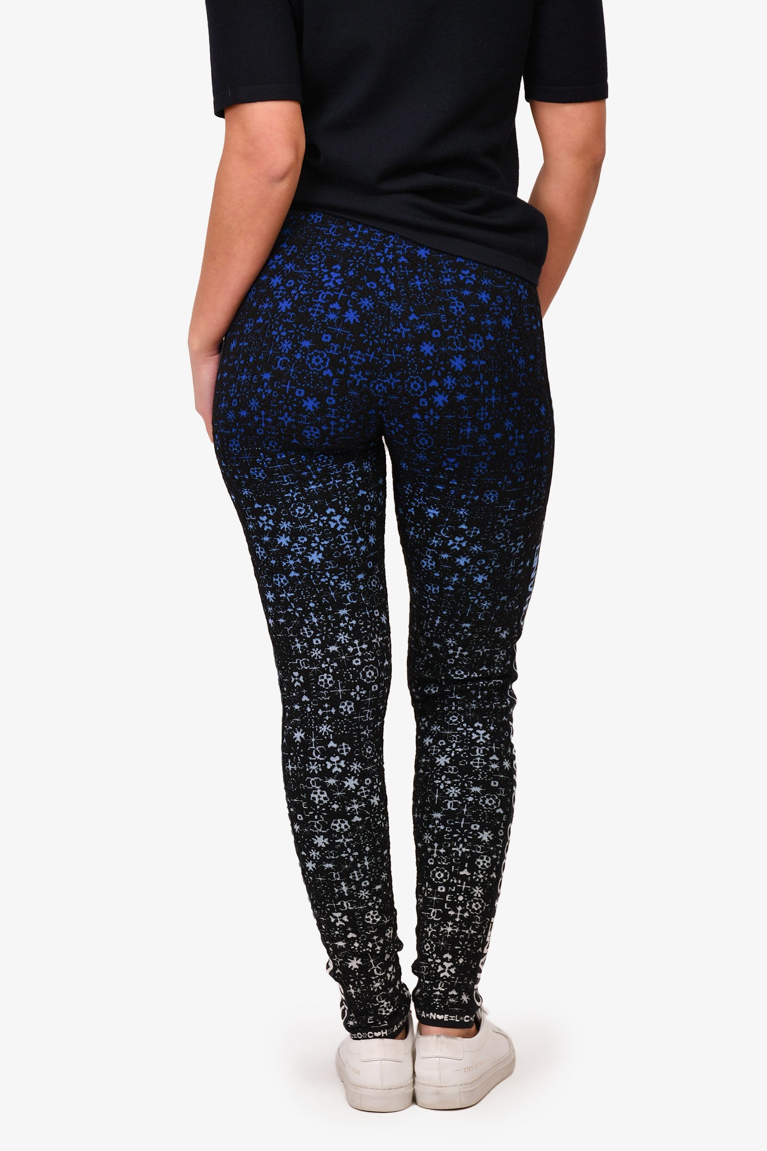 Pre-Loved Chanel™ Black/Blue Coco Chanel Leggings Size 40