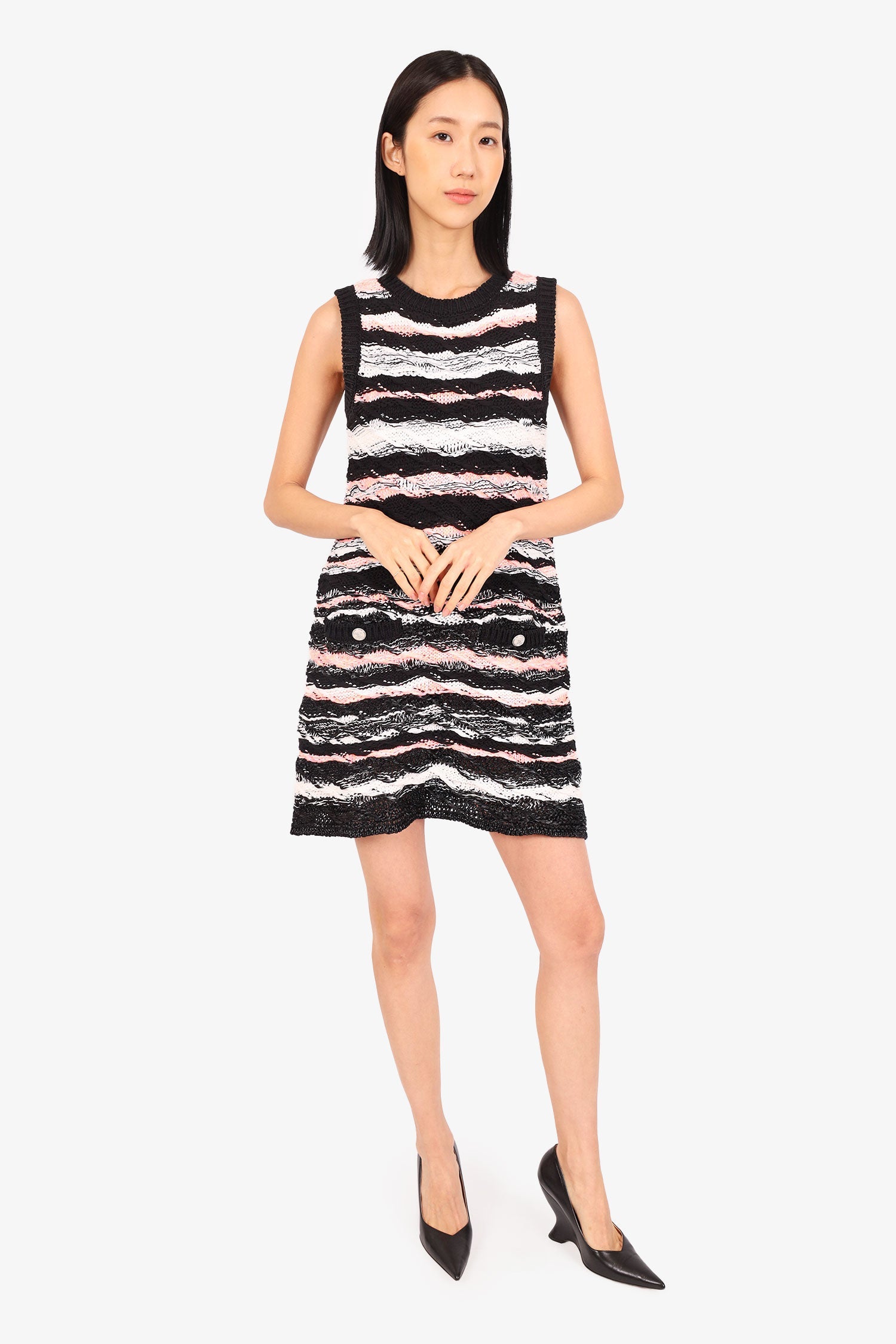 Pre-Loved Chanel™ Black/White/Pink Knitted Sleeveless Dress Size 40