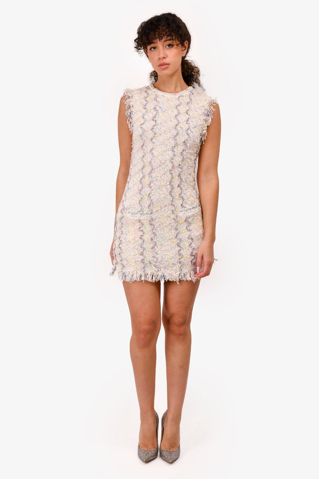 Pre-Loved Chanel™ 2020 Spring White Tweed Sleeveless Mini Dress Size 36
