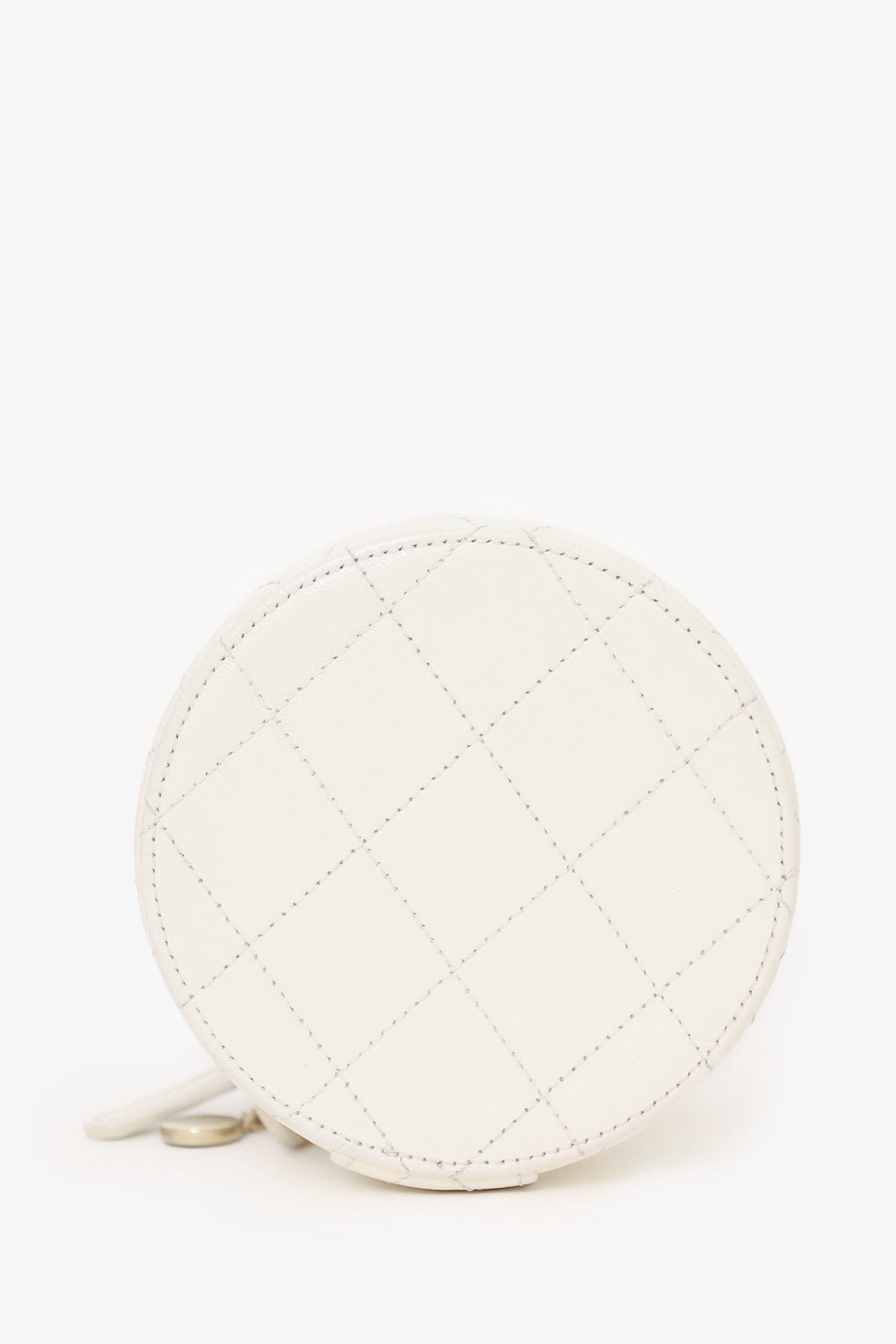 Pre-Loved Chanel™ 2021 White Quilted Round Vanity Case with Chain