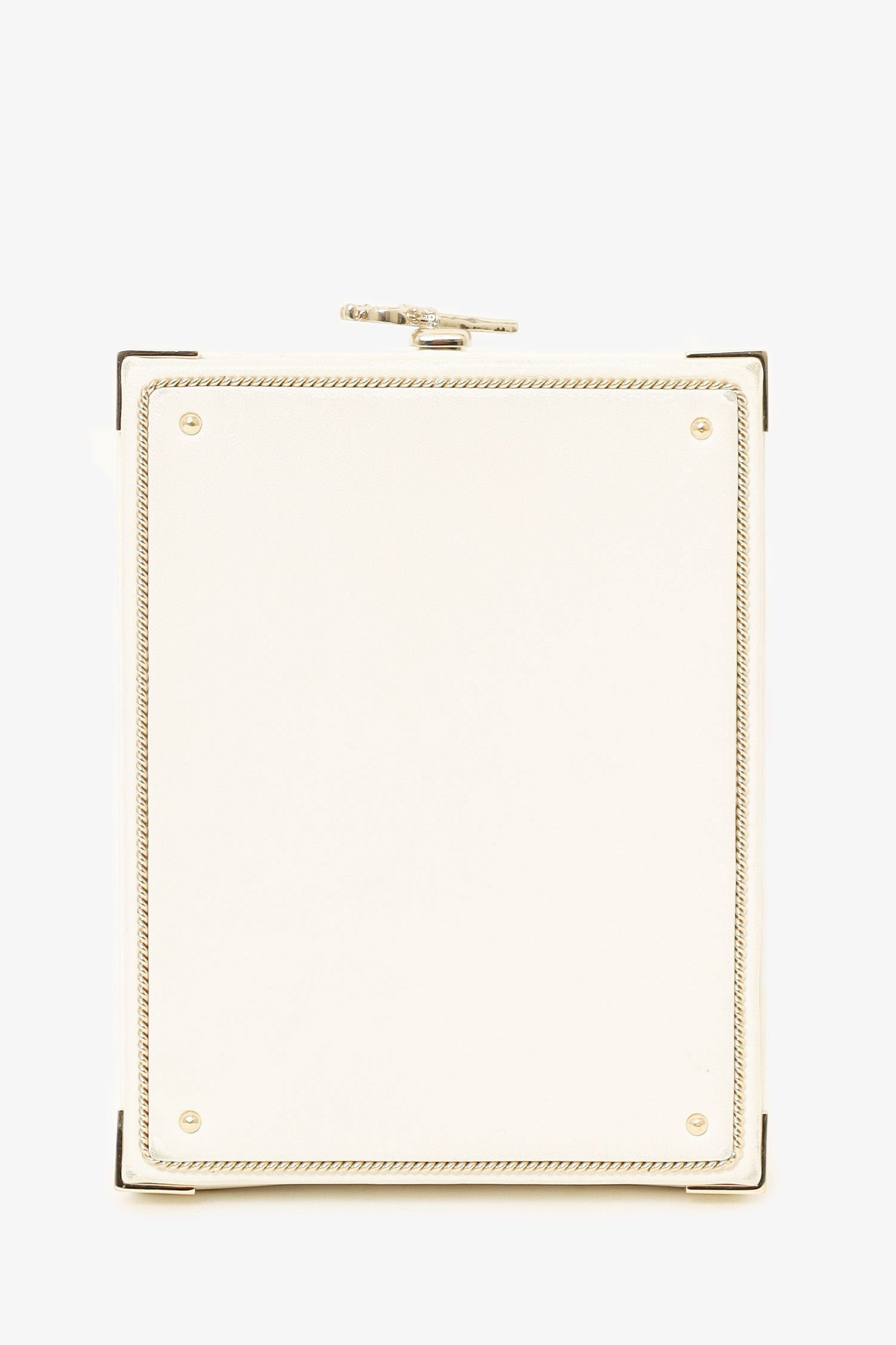 Pre-Loved Chanel™ 2017-18 White Lambskin Paris-Cosmopolite Coco In Ritz Clutch with Chain