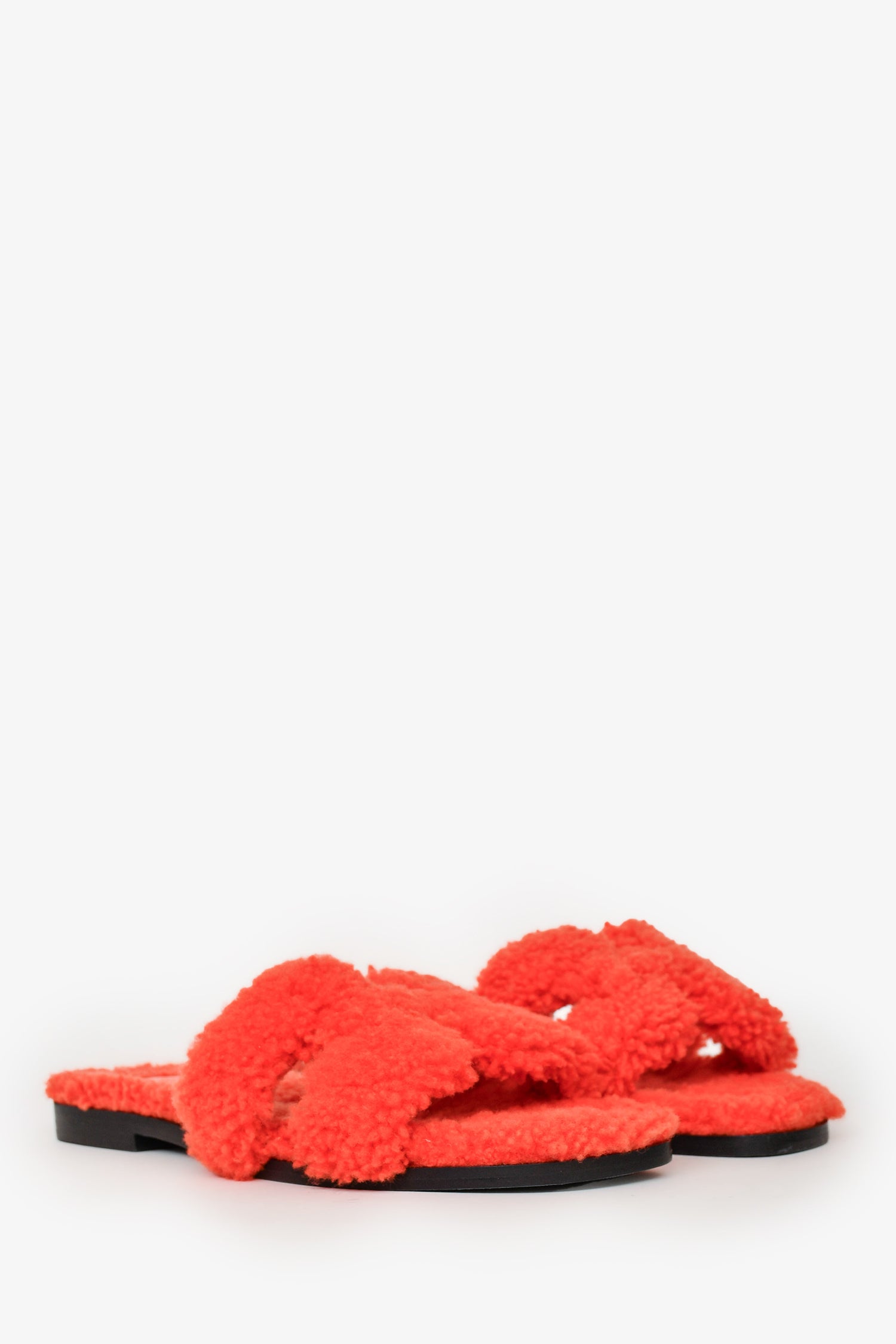 Hermès Orange Shearling/Leather Oran Sandals Size 35.5