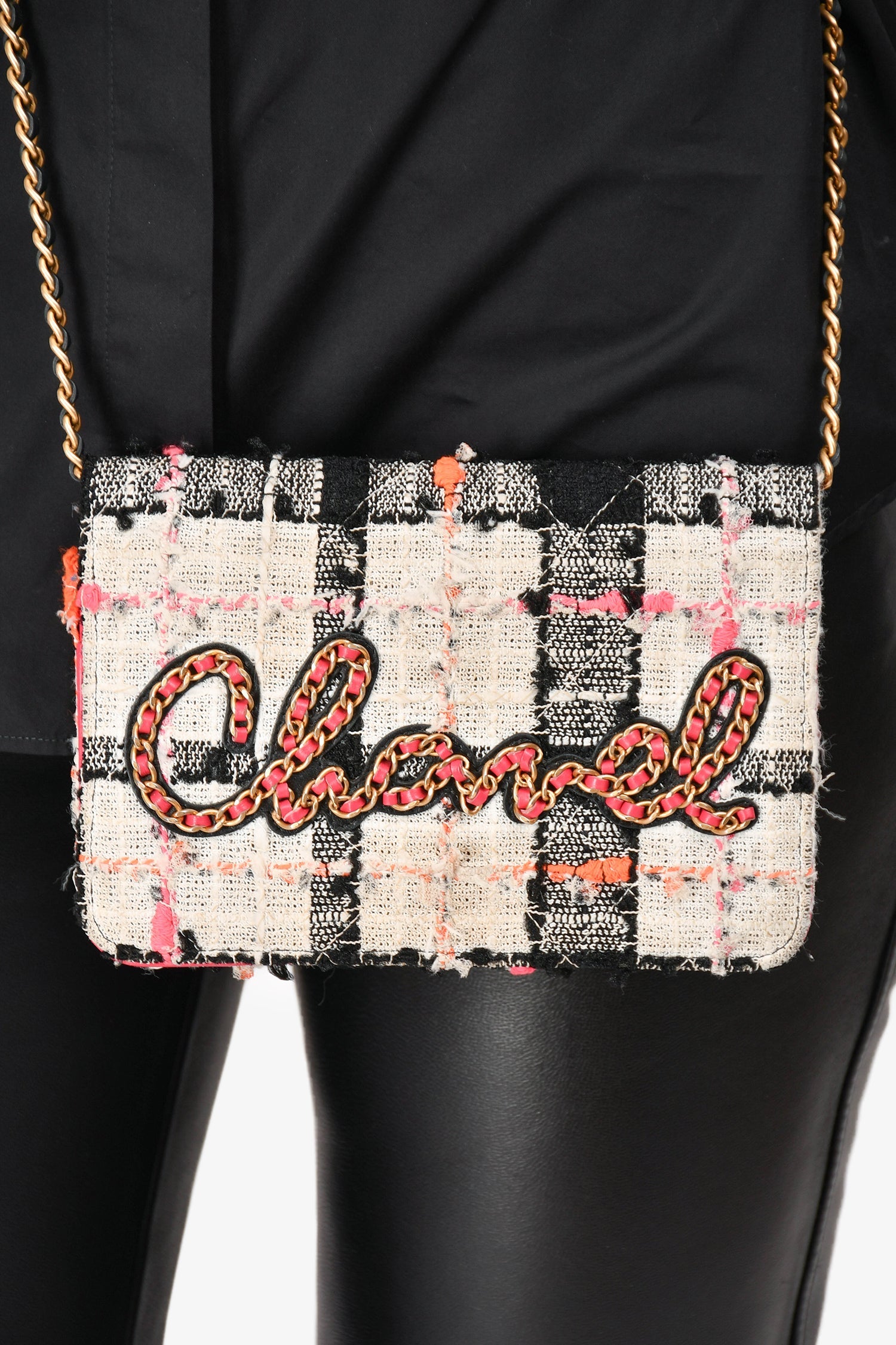 Pre-Loved Chanel™ 2019 Pink/Black/Cream Tweed Wallet On Chain