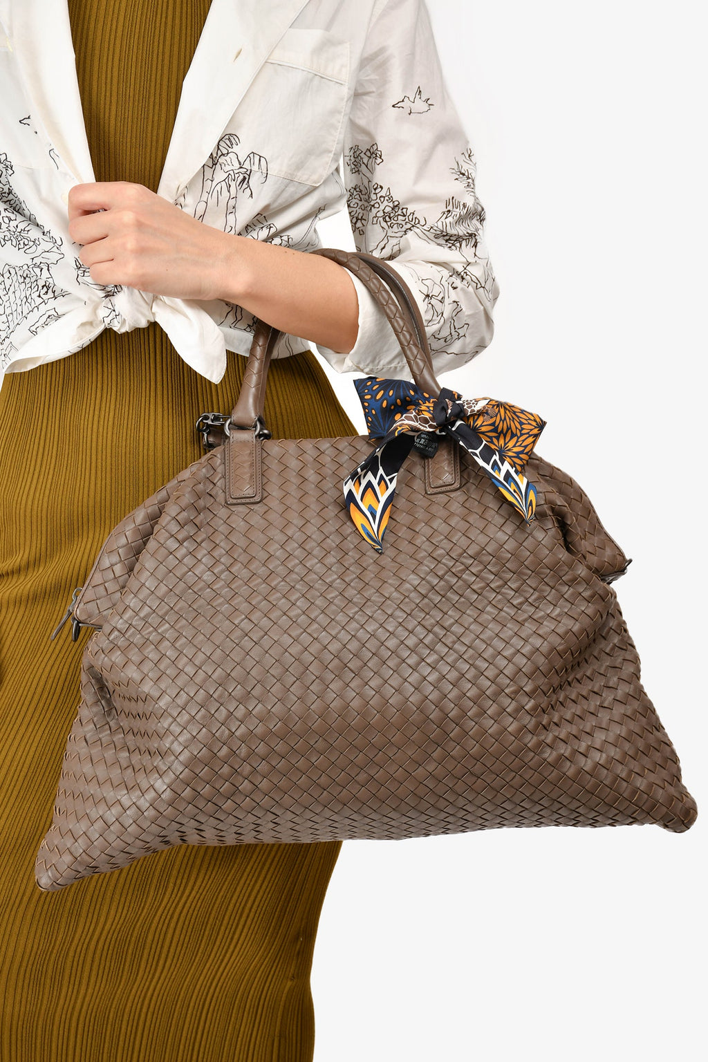Bottega Veneta Brown Leather Intrecciato Convertible Maxi Top Handle