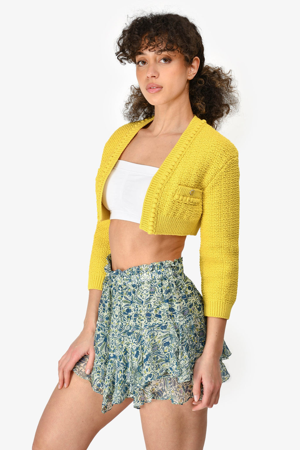 Pre-Loved Chanel™ Short Sleeve 2020 Yellow Cotton Blend Knit Cropped igan Size 34