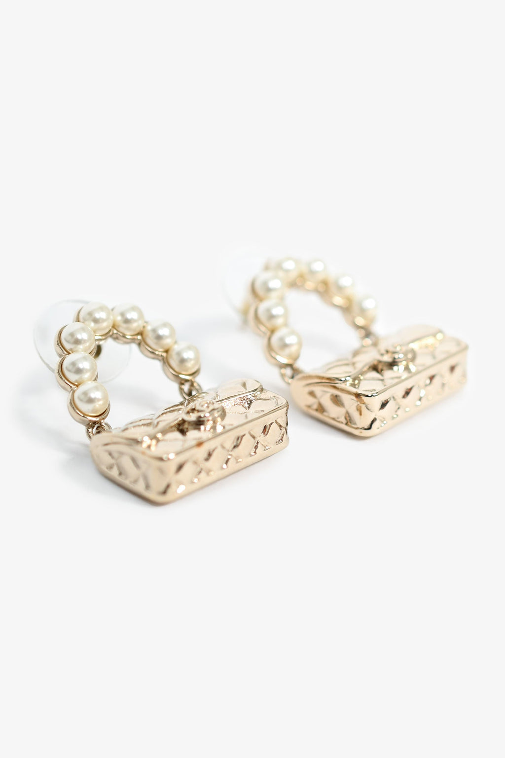 Pre-Loved Chanel™ 2022 Champagne Gold Toned Flap Bag Earrings