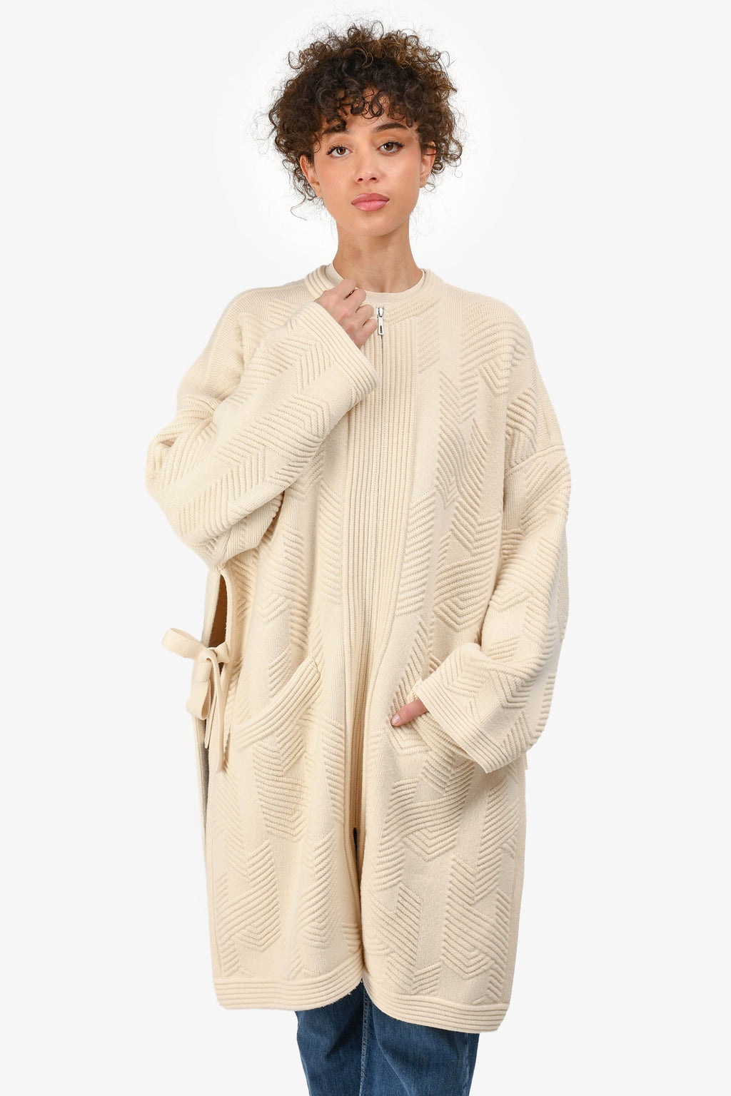 Hermès 2023 Cream Wool Knit Zip-Up Coat Size 34