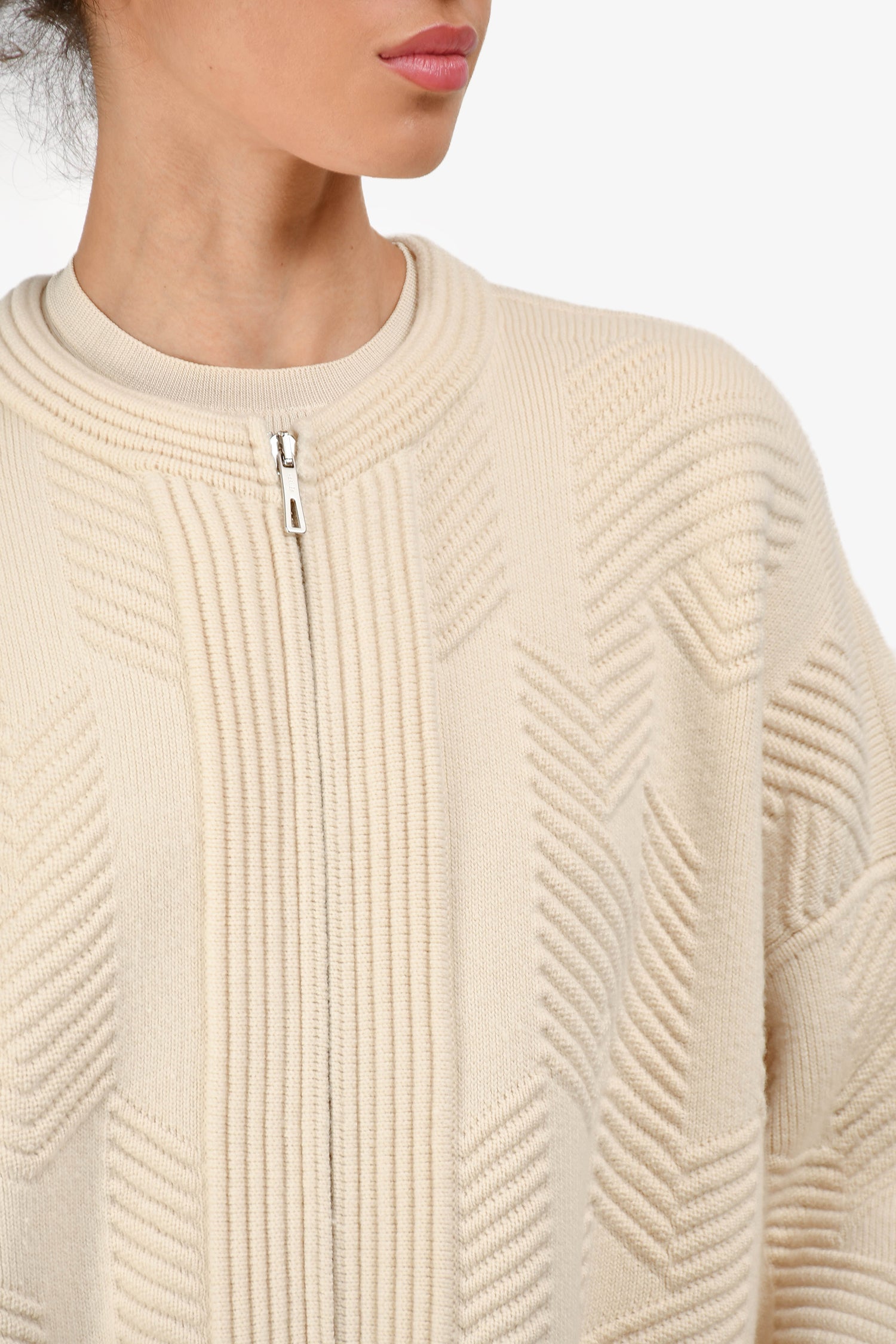 Hermès 2023 Cream Wool Knit Zip-Up Coat Size 34