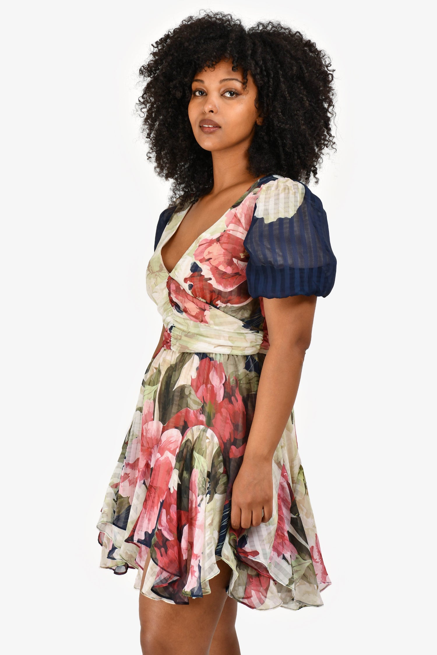 Elliatt Navy/White Floral Puff Sleeve 'Nevada' Dress Size L