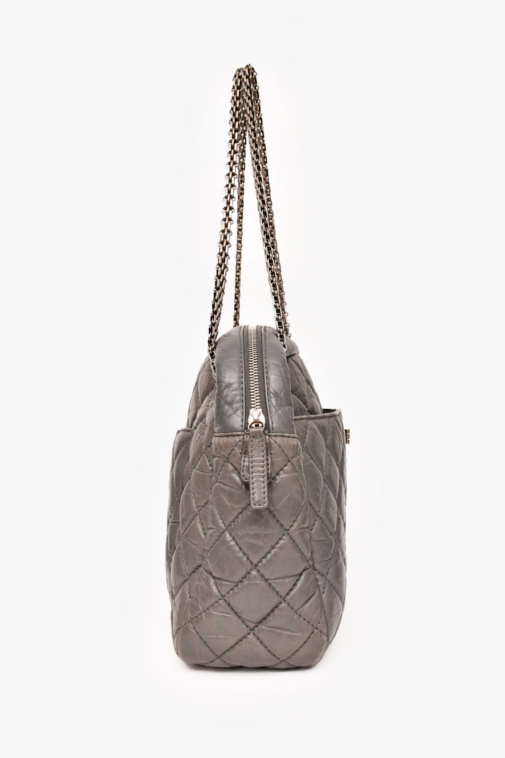 Pre-Loved Chanel™ 2008-2009 Grey Crackled Leather Quilted Reissue Camera Bag