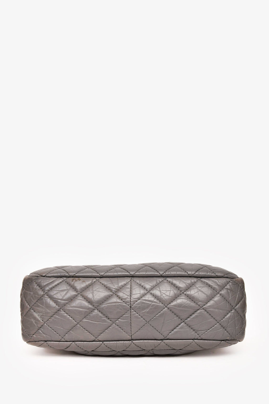Pre-Loved Chanel™ 2008-2009 Grey Crackled Leather Quilted Reissue Camera Bag