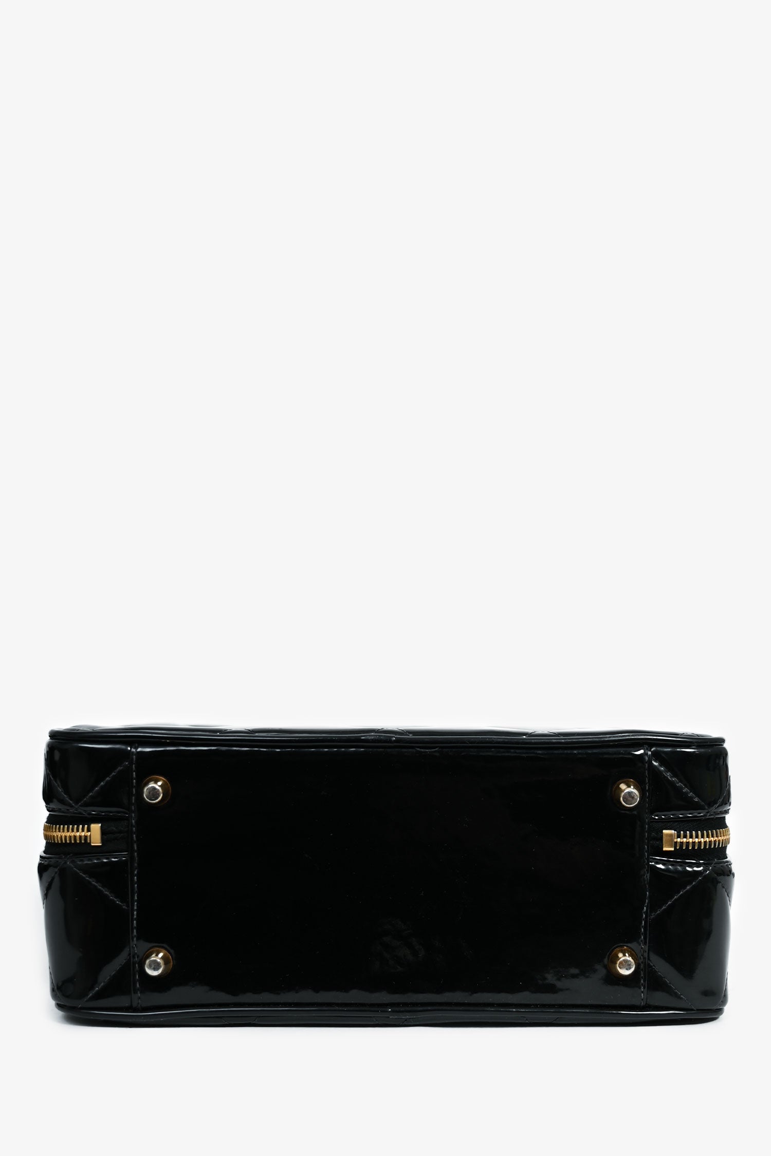 Pre-Loved Chanel™ 1994-96 Black Patent Leather Large Vanity Case