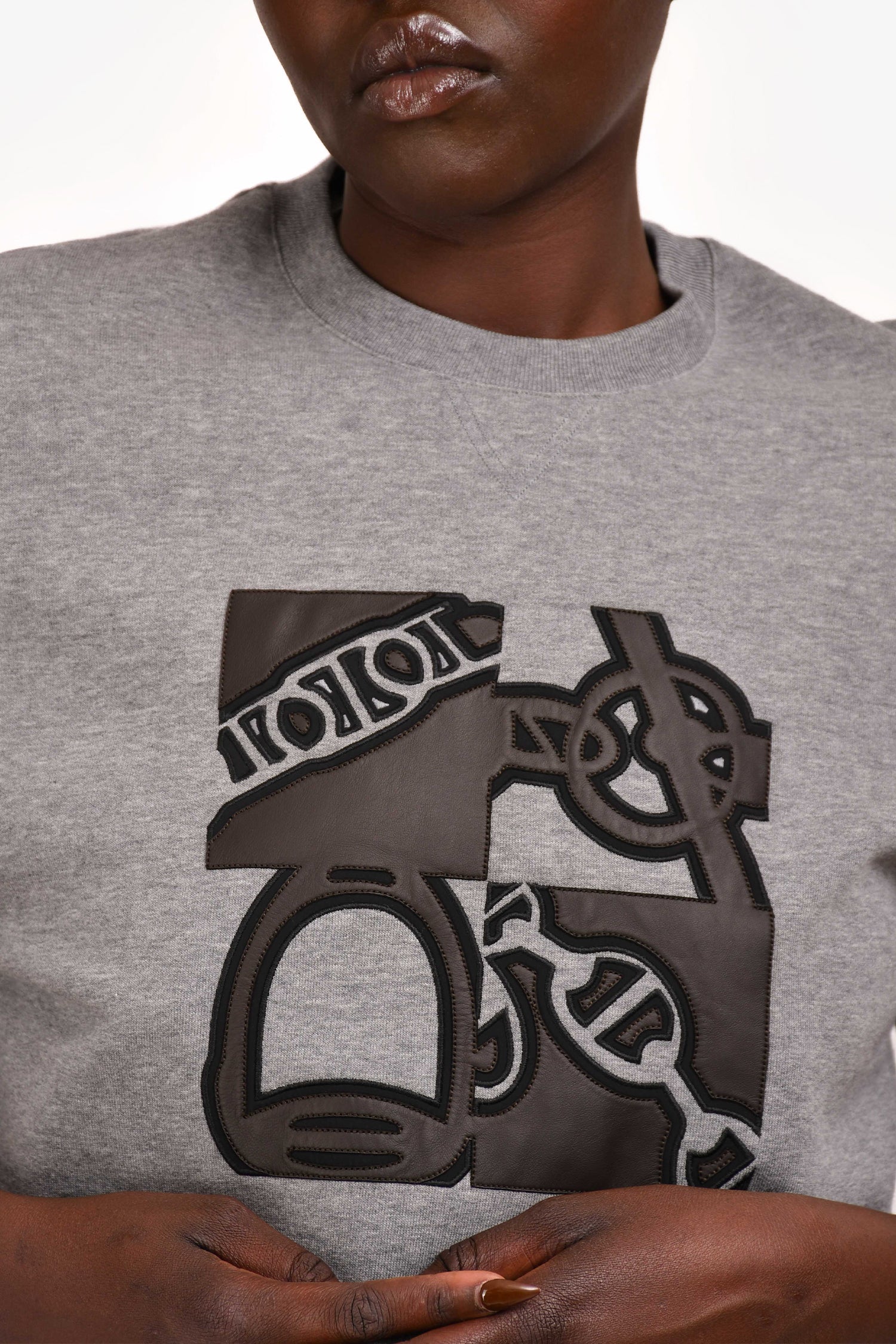 Hermès Grey/Brown Leather Embroidered "Metallerie au Carre" Short Sleeves Sweatshirt Size XL Mens