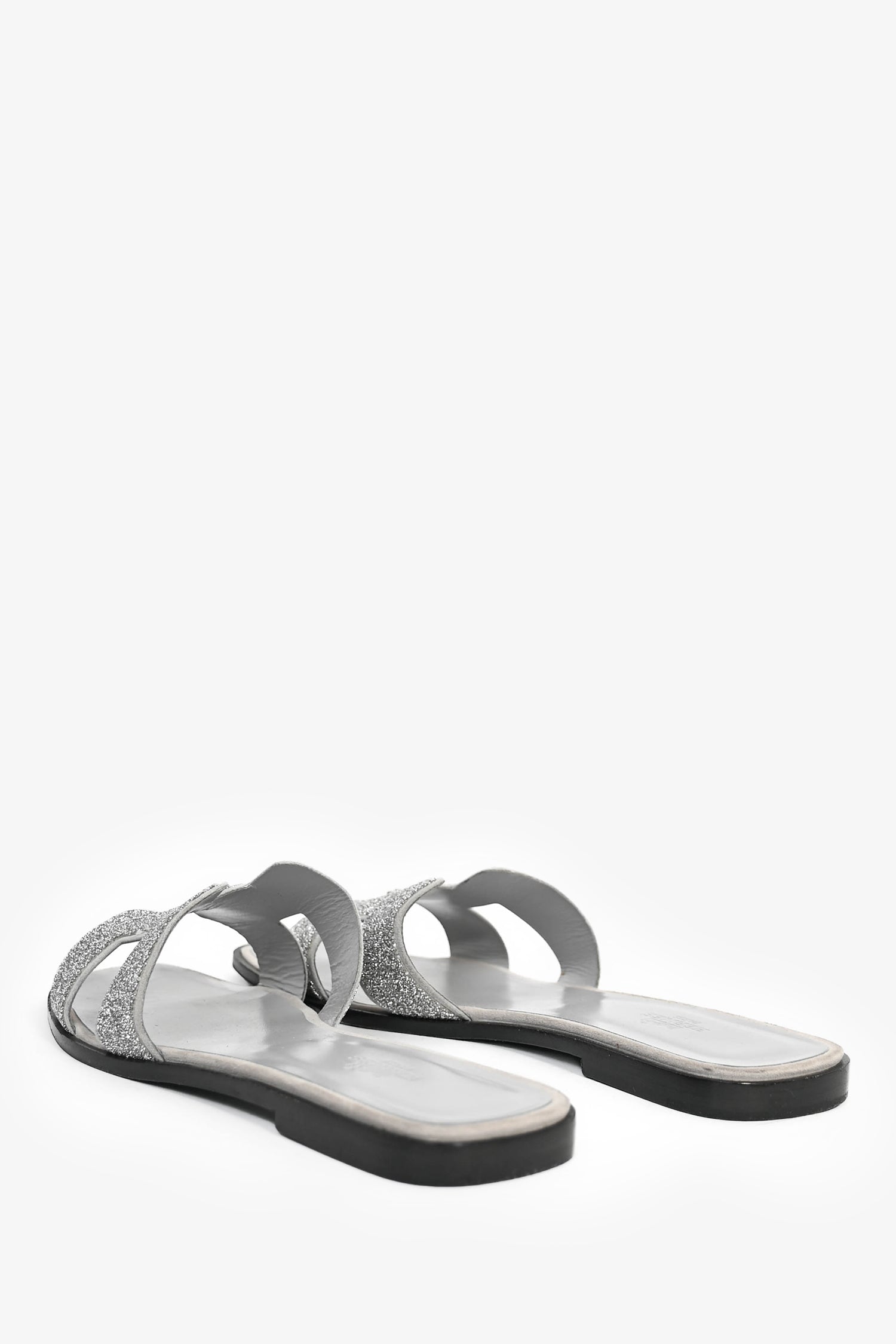 Hermès Silver Glitter Oran Sandals Size 40.5