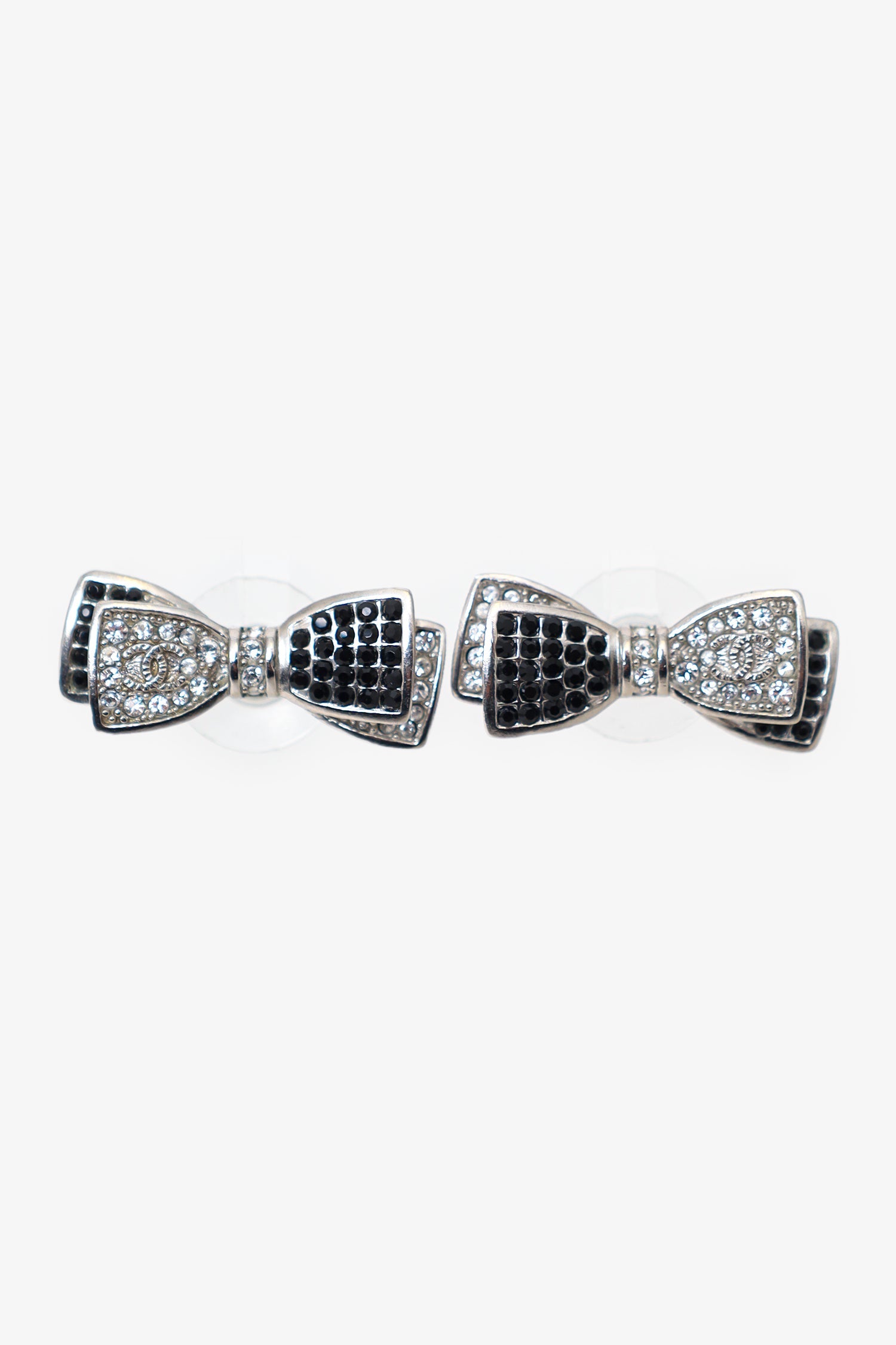 Pre-Loved Chanel™ 2017 Black/Silver Crystal Bow Earrings
