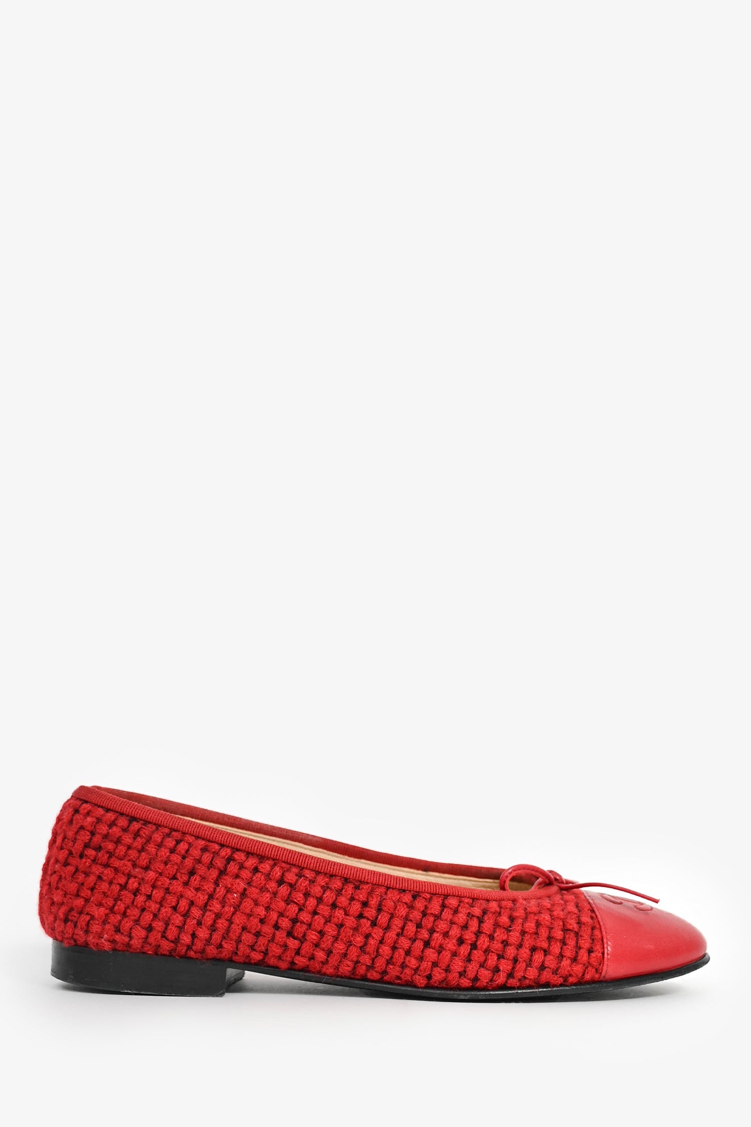 Pre-Loved Chanel™ Red Tweed Cap Toe Ballet Flats Size 36.5