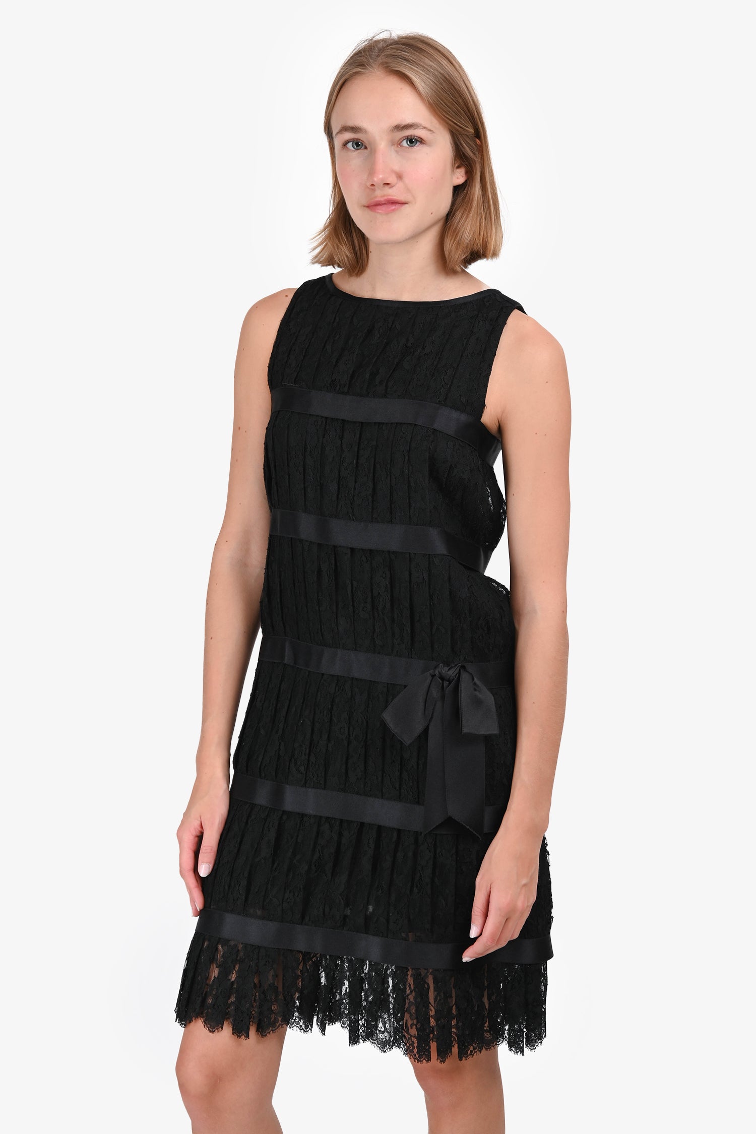 Pre-Loved Chanel™ Black Wool Lace Pleated Ribbon Detail Dress Size 38