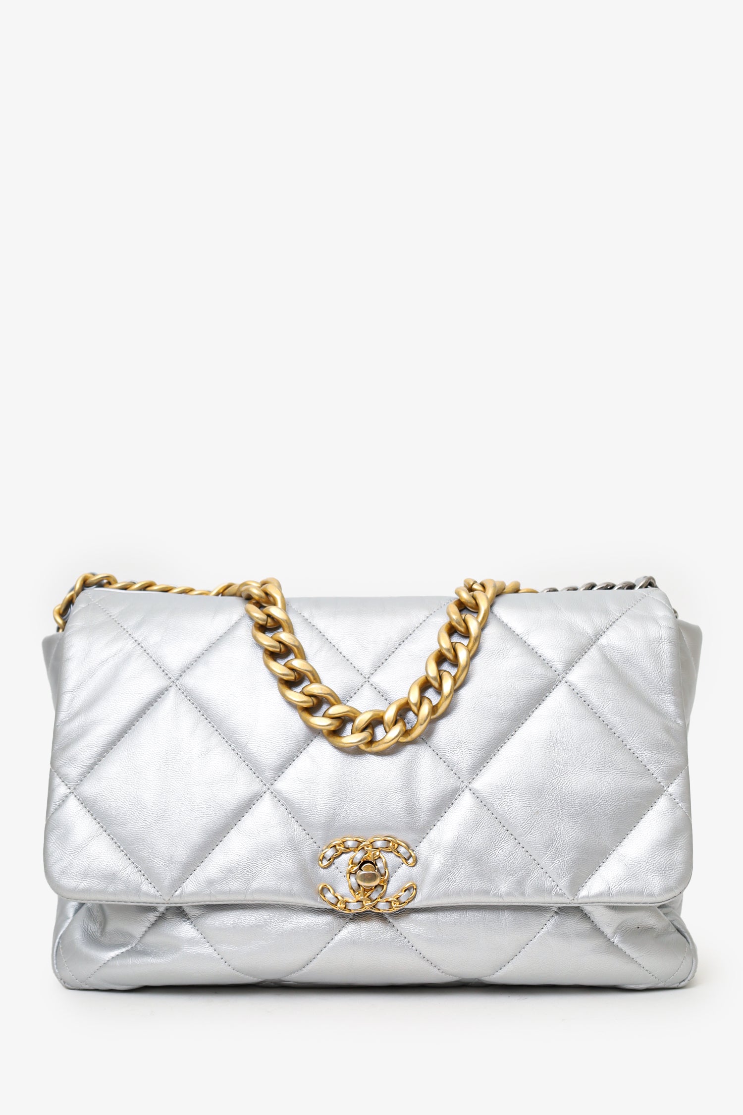 Pre-Loved Chanel™ Silver Leather Maxi 19 Flap