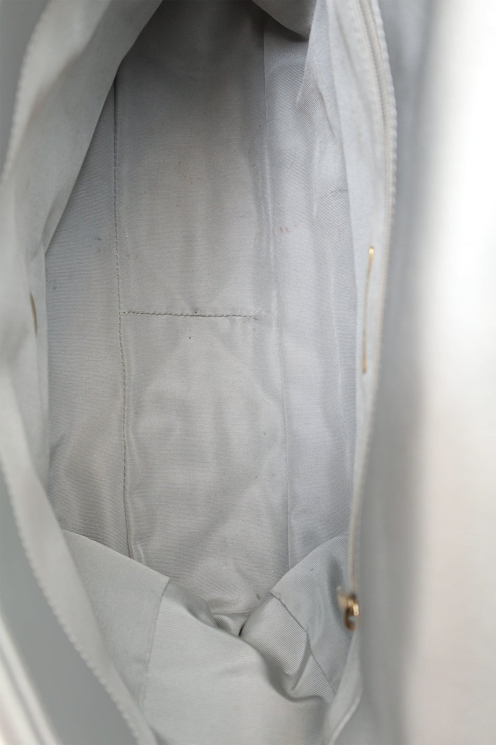Pre-Loved Chanel™ Silver Leather Maxi 19 Flap