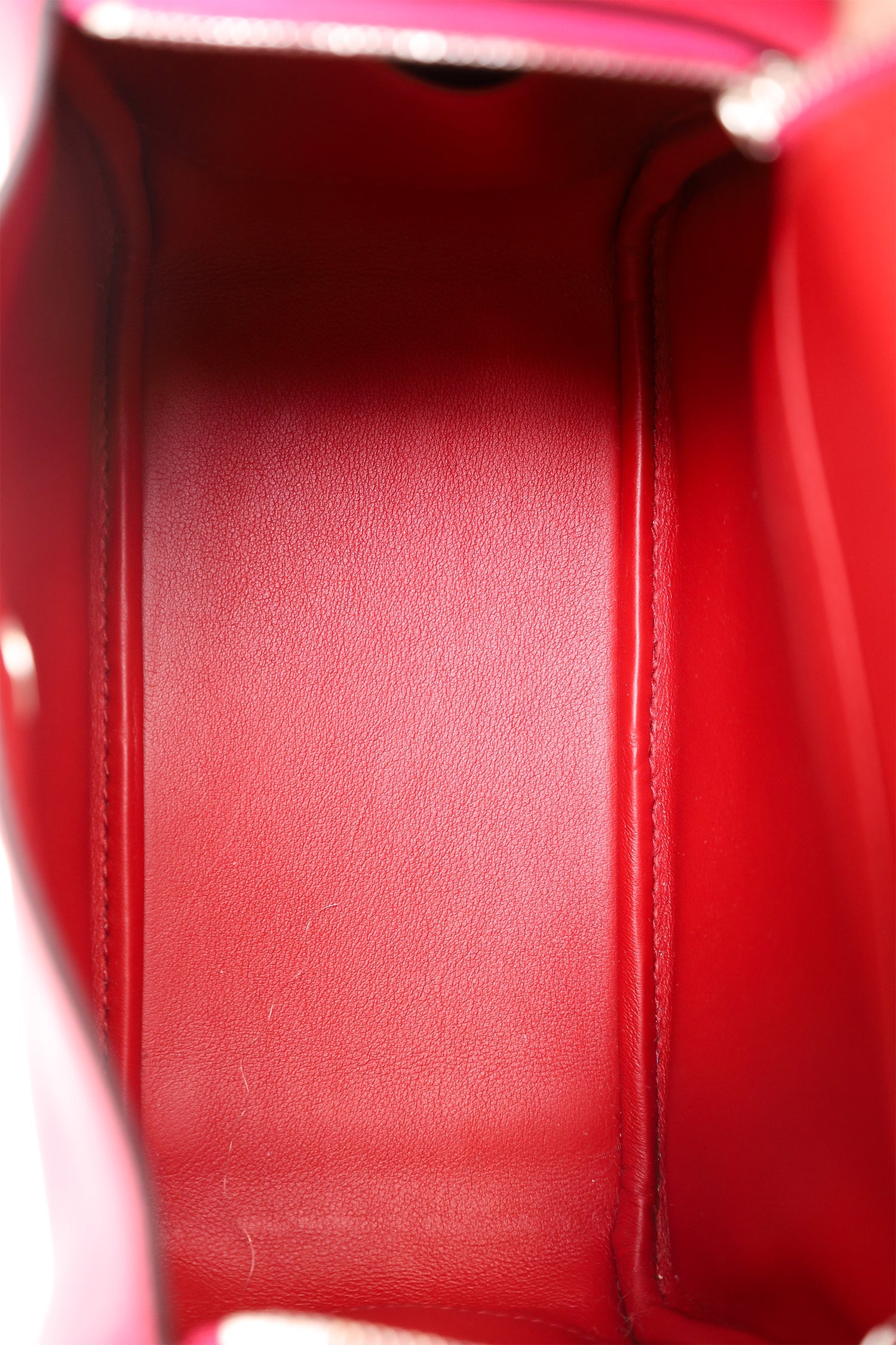 Hermès 2021 Rose Mexico/Rouge Piment Swift Leather Mini Lindy