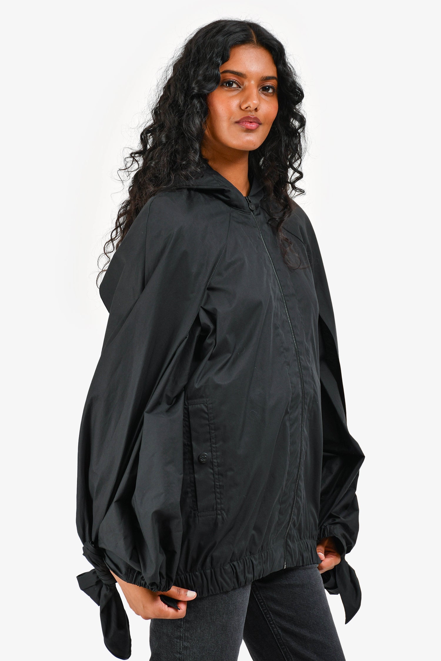Pre-Loved Chanel™ Black Nylon CC Bow Detail Windbreaker Size 38