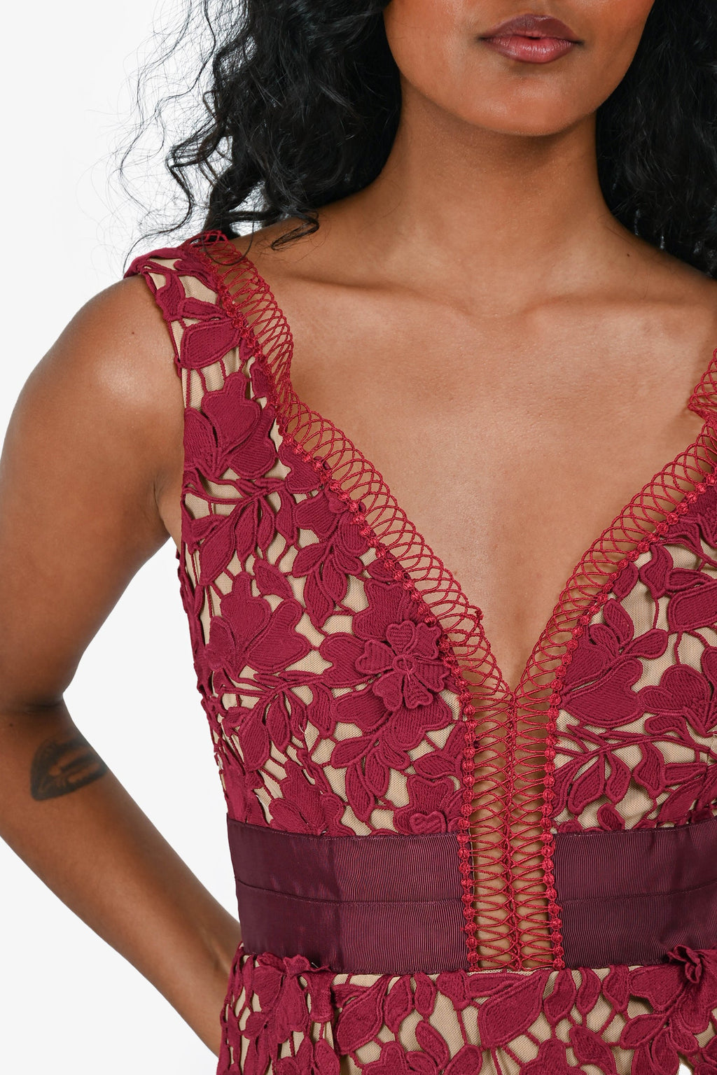 Self-Portrait Red Lace Sleeveless Midi Dress Size 2 US