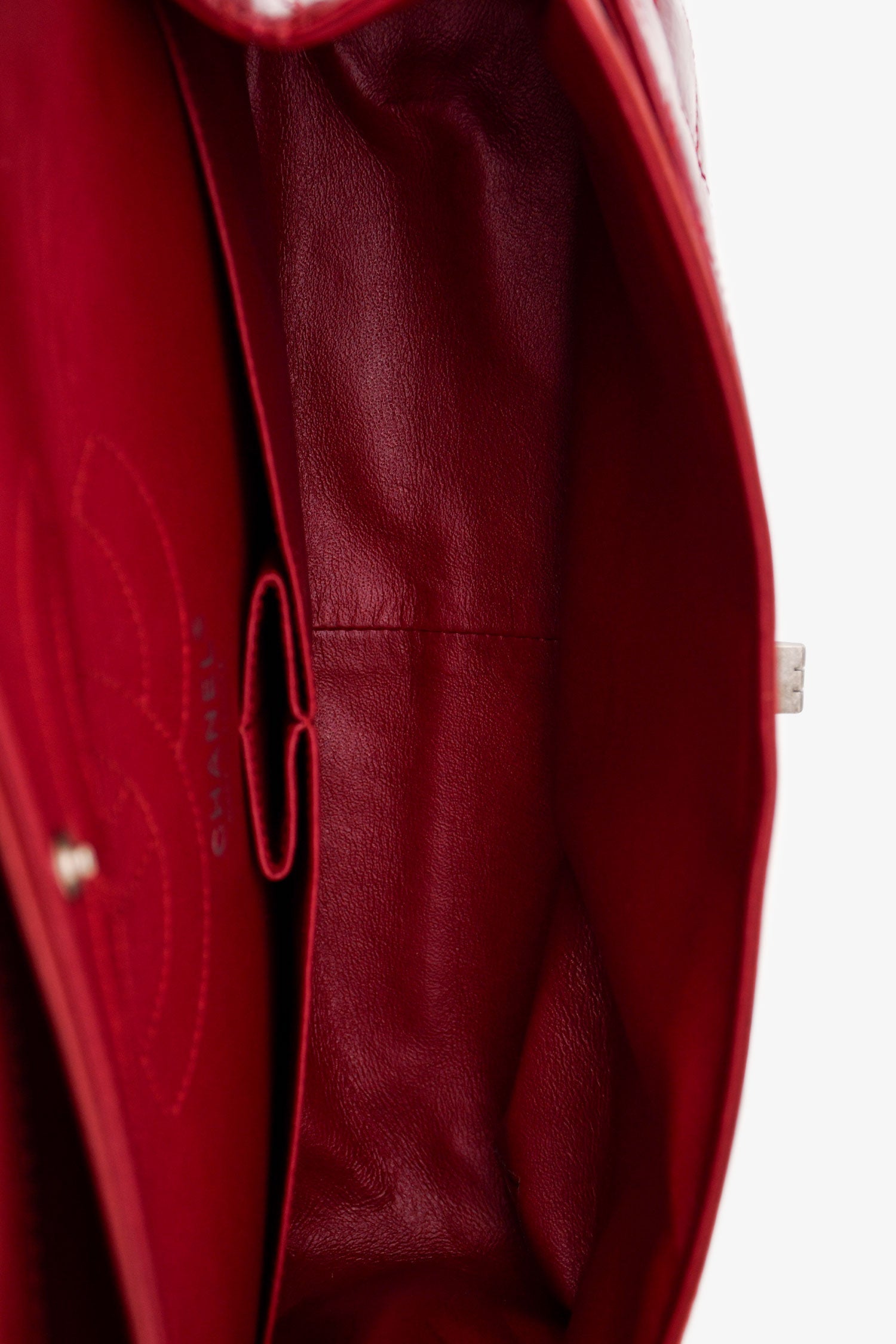 Pre-Loved Chanel™ 2010-11 Red Patent Leather Reissue 226 2.55 Flap Bag