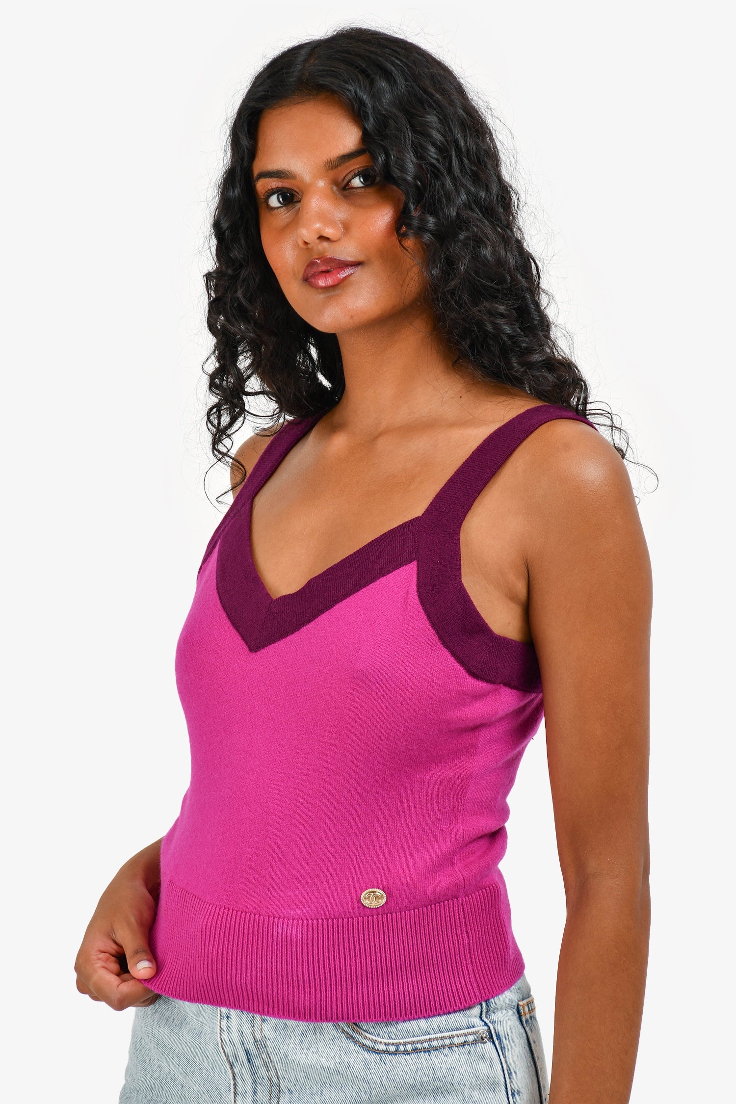 Pre-Loved Chanel™ Autumn 2020 Fuchsia/Purple Cashmere Tank Top Size 36
