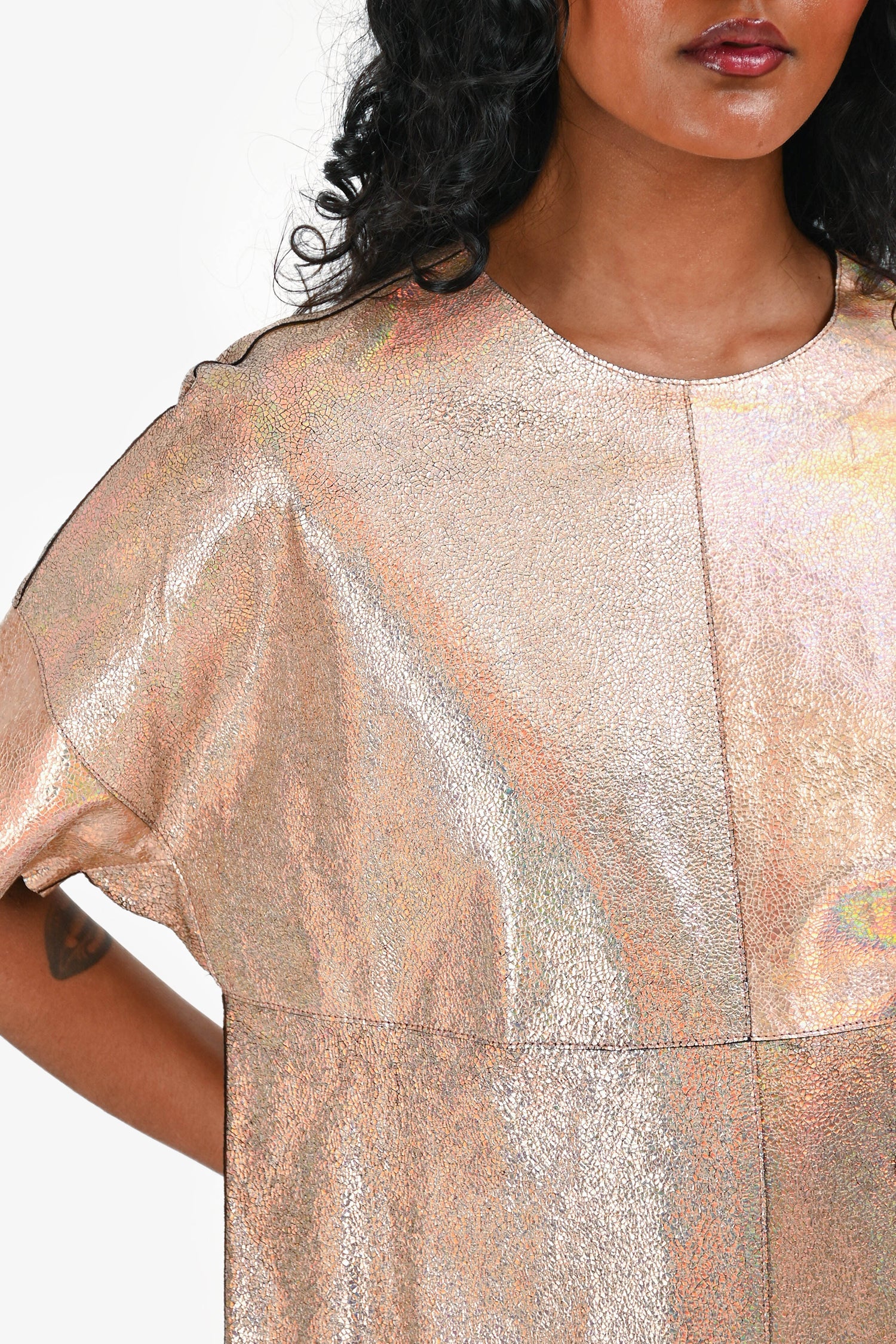 Gucci Pink Iridescent Leather Short Sleeves Shift Dress Size 38