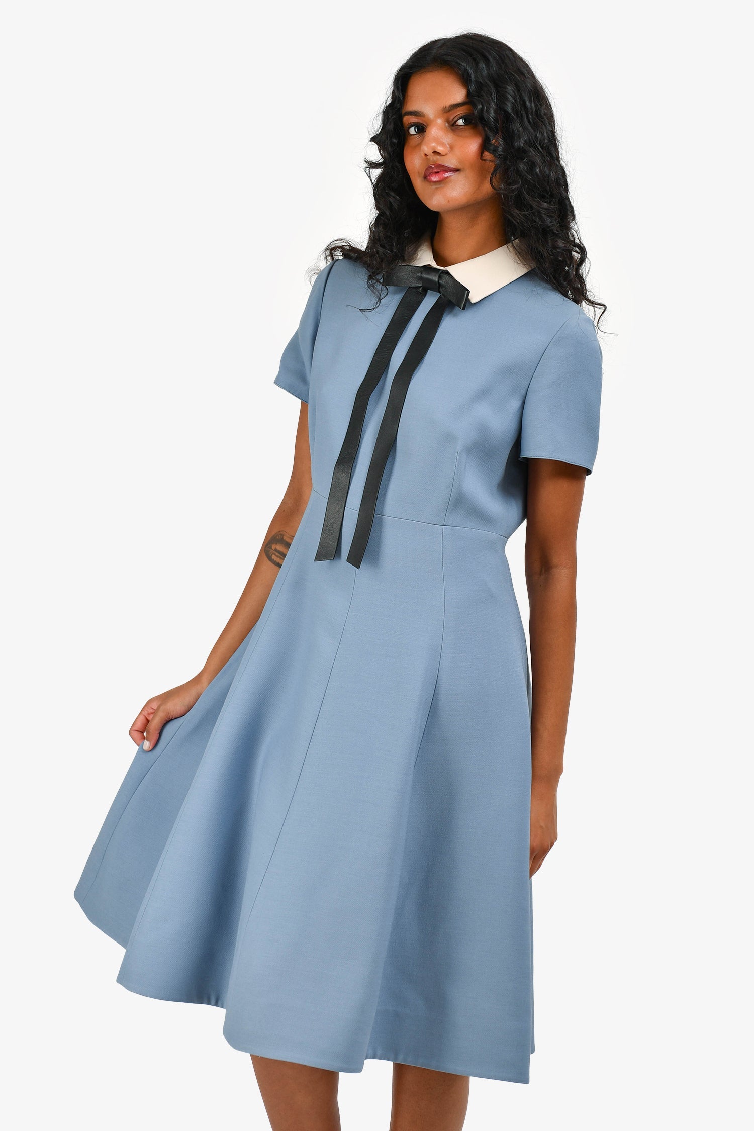 Valentino Blue Virgin Wool/Silk Collared Dress with Black Leather Bow Size 8