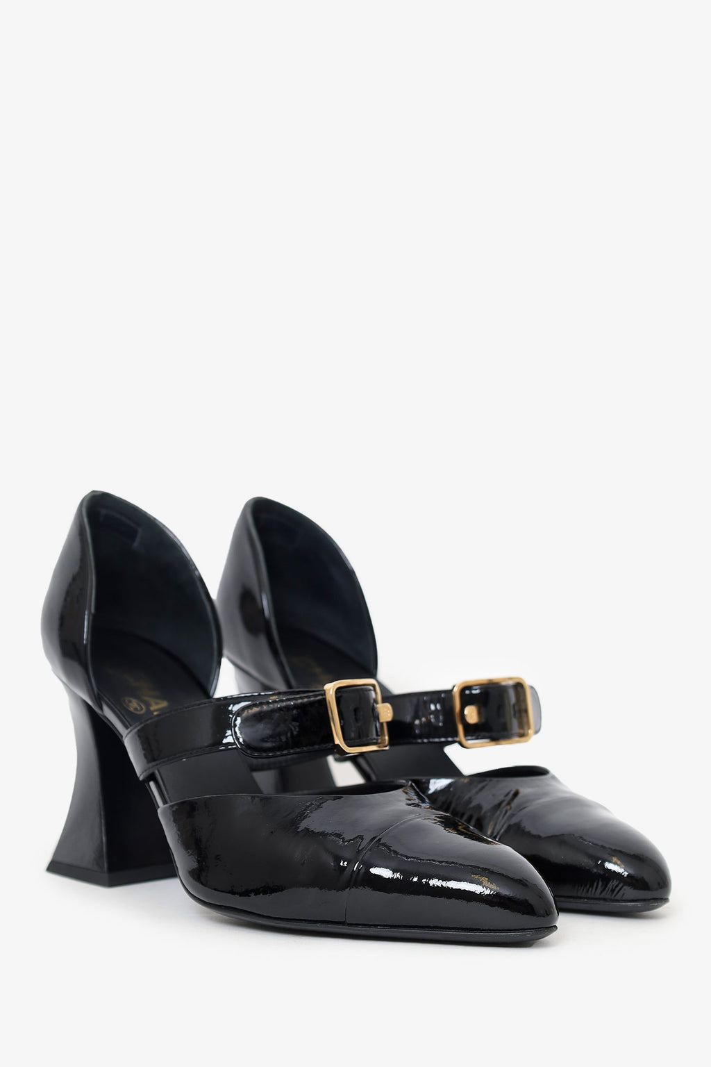 Pre-Loved Chanel™ 2022 Black Patent CC Logo 'D'orsay' Pumps Size 38