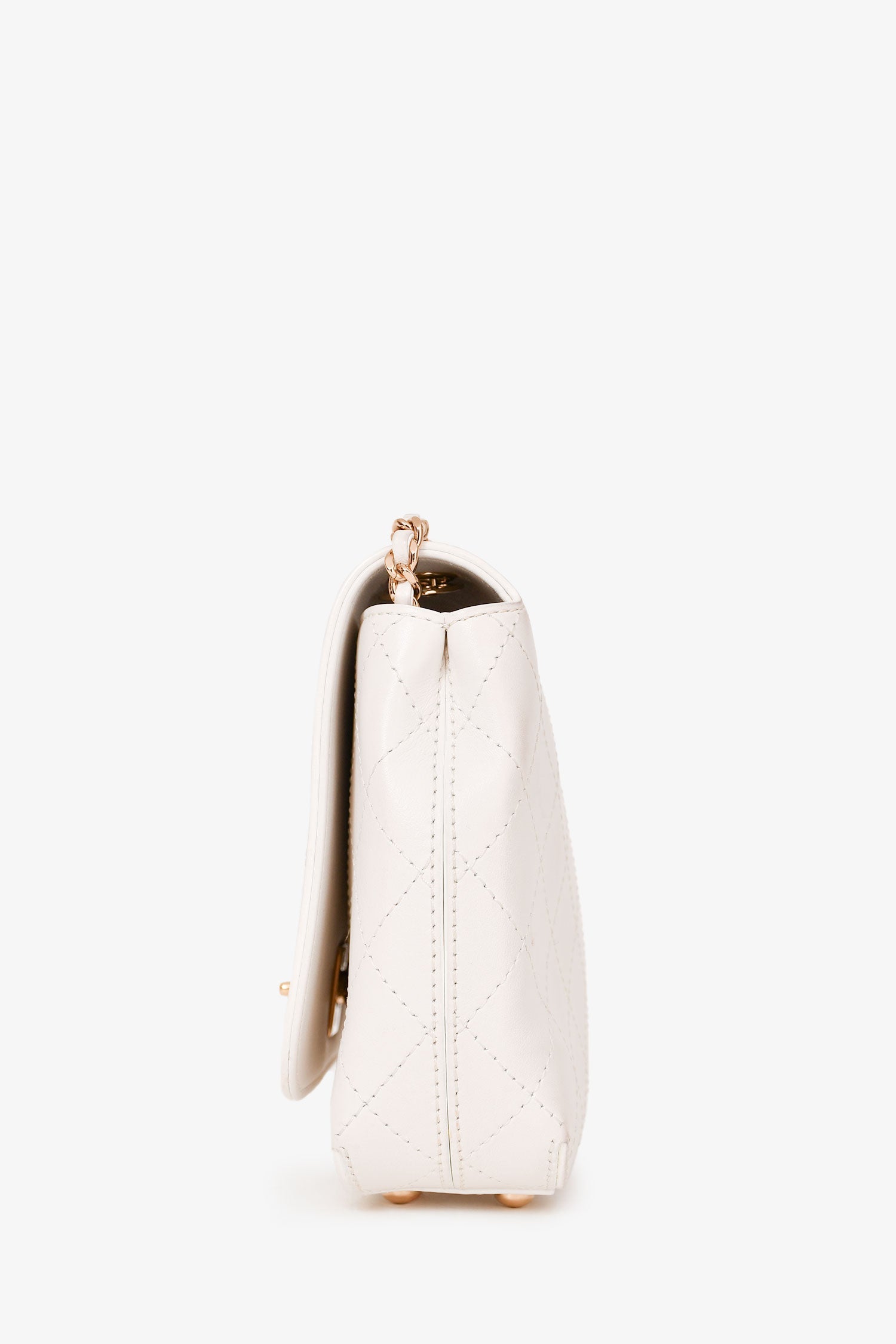 Pre-Loved Chanel™ 2018/19 White Leather Small Covered CC Flap Bag