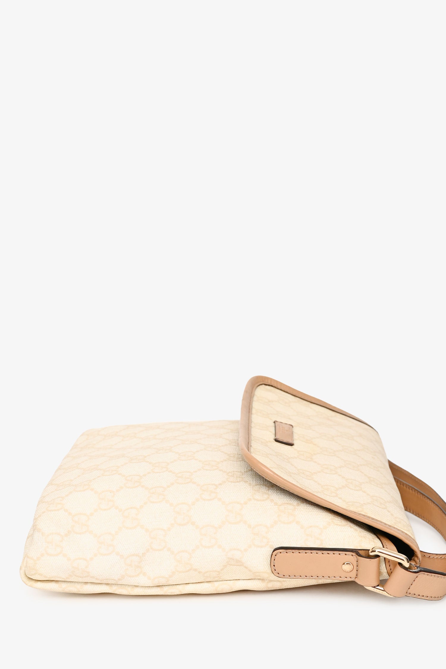 Gucci Cream Coated Canvas GG Supreme Messenger Bag