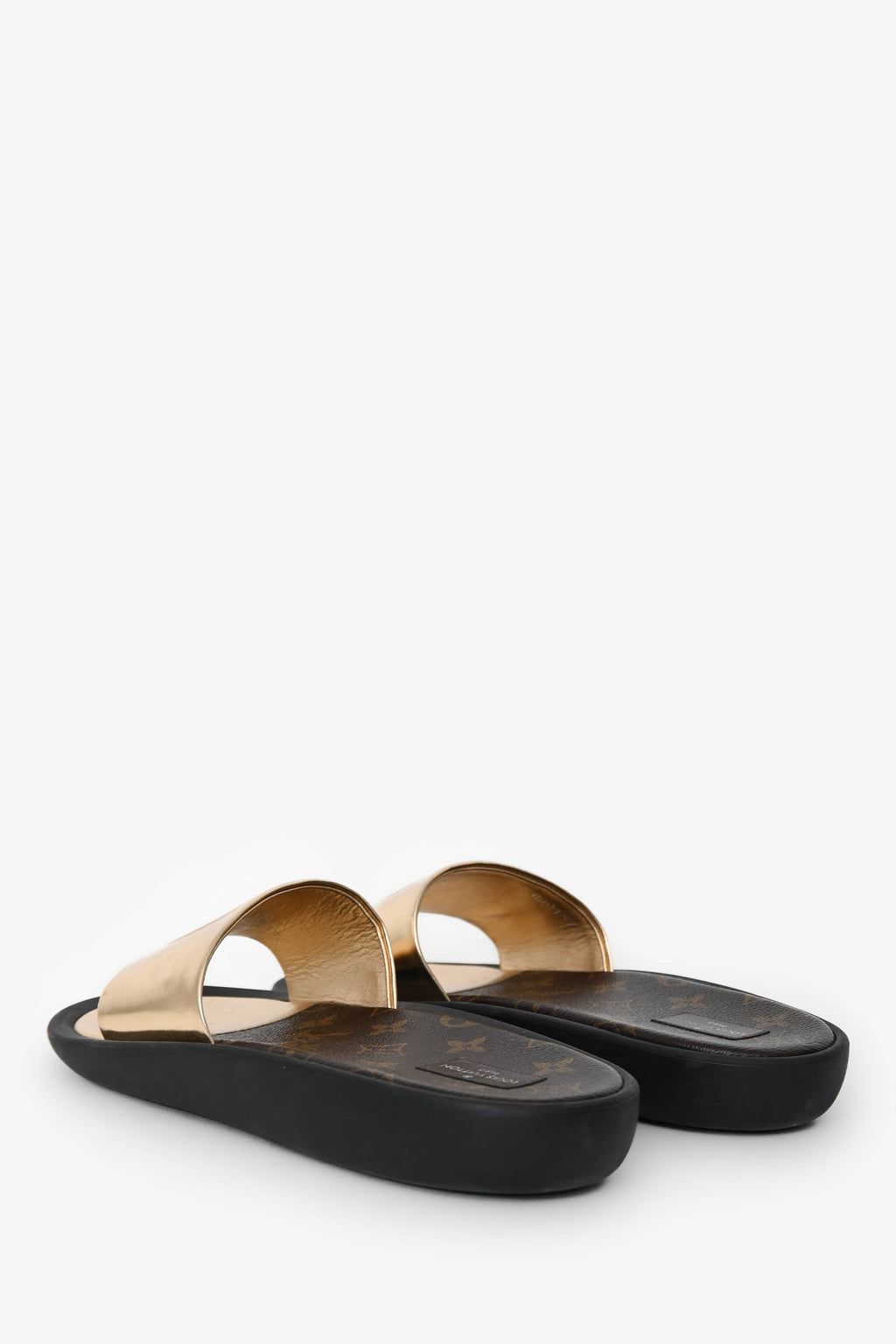 Louis Vuitton Gold Leather Monogram Slides Size 40