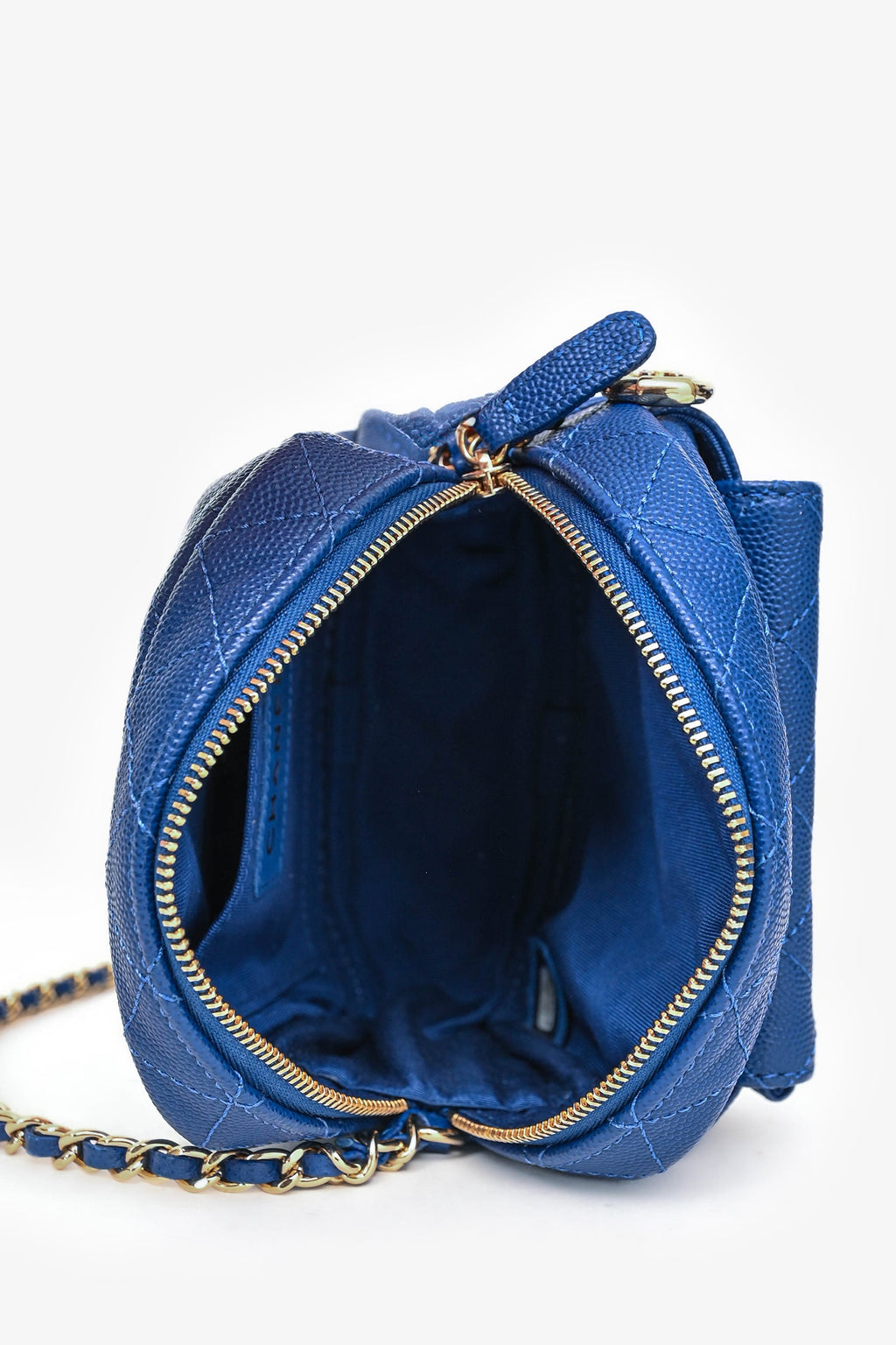 Pre-Loved Chanel™ 2019 Dark Blue Caviar Camera Bag GHW