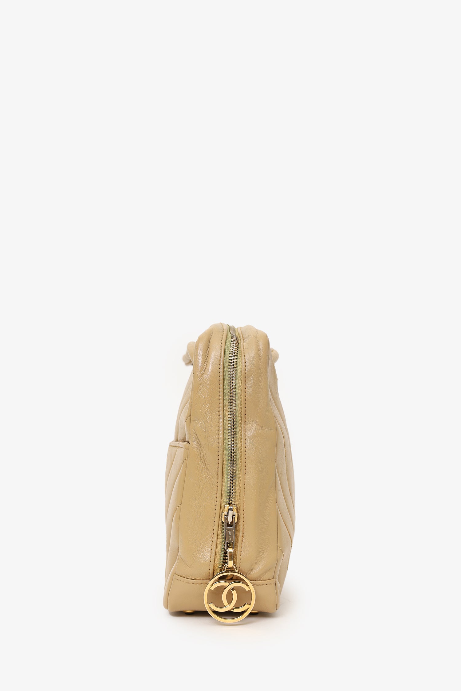 Pre-Loved Chanel™ 1989-91 Beige Lambskin Chevron Shoulder Bag