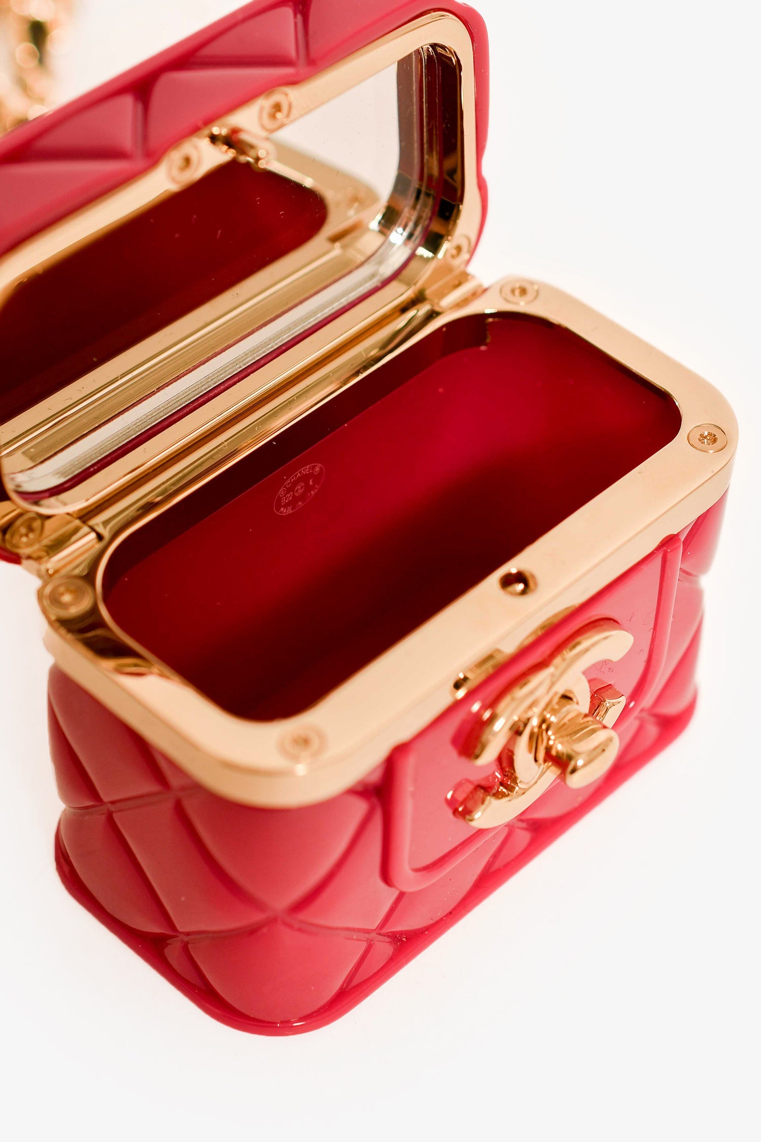 Pre-Loved Chanel™ 2022 Magenta Resin Mini Vanity Case Pendant Chain Necklace