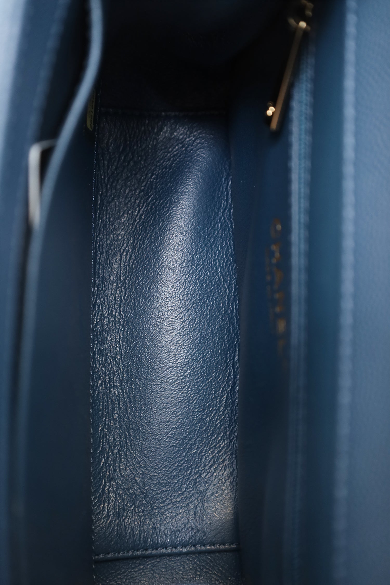 Pre-Loved Chanel™ Blue Caviar Leather Business Affinity Flap Bag