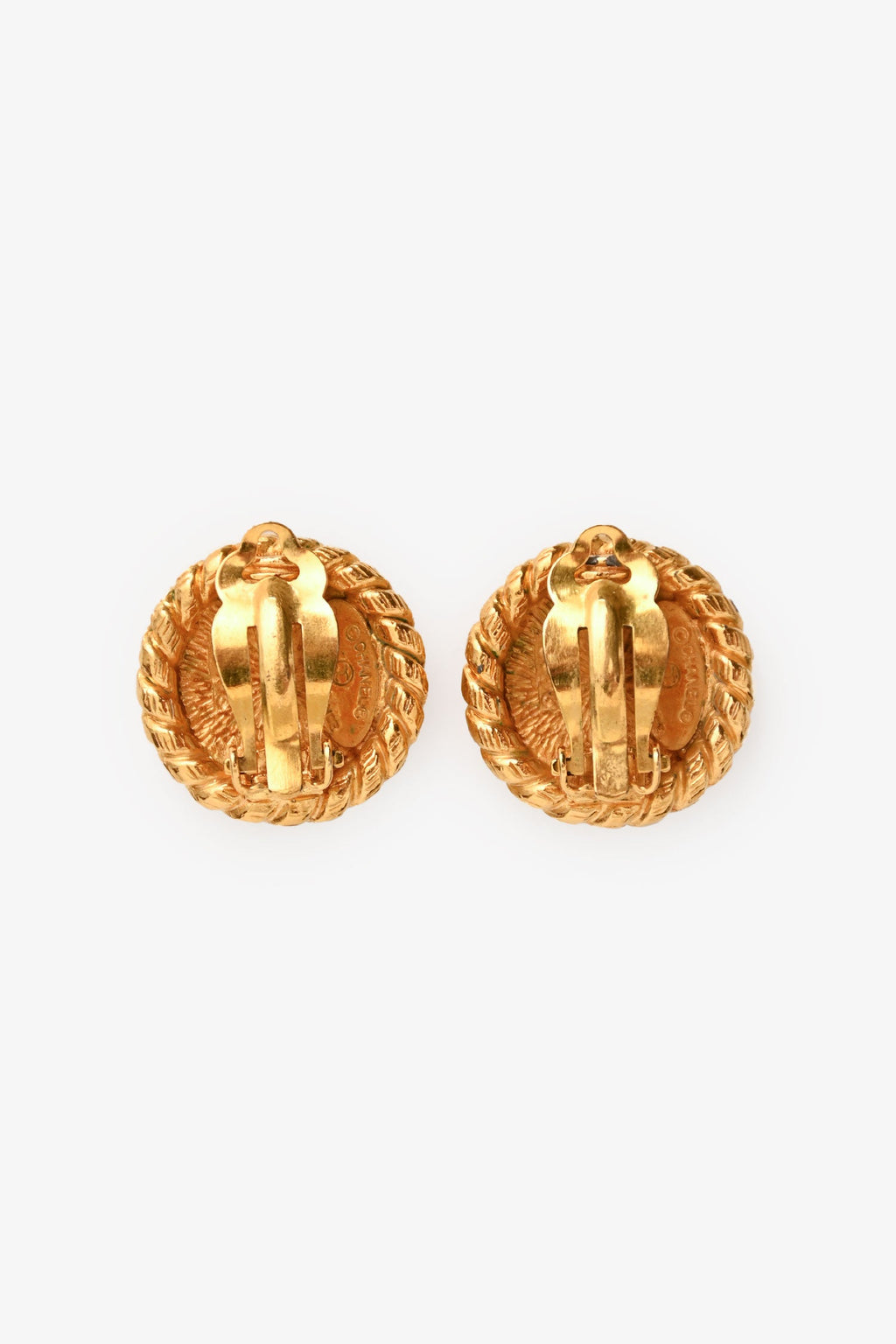 Pre-Loved Chanel™ Vintage Gold Tone CC Ear Clips