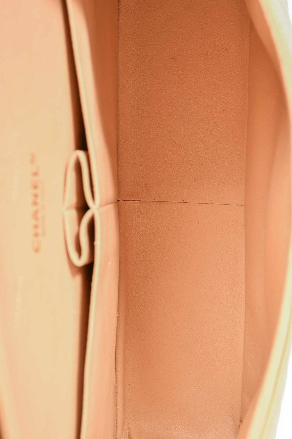 Pre-Loved Chanel™ 2012 Beige Caviar Jumbo Double Flap Shoulder Bag