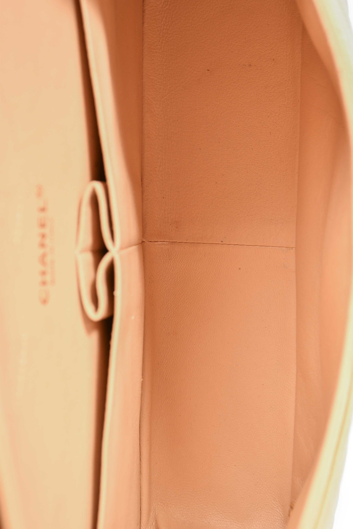 Pre-Loved Chanel™ 2012 Beige Caviar Jumbo Double Flap Shoulder Bag