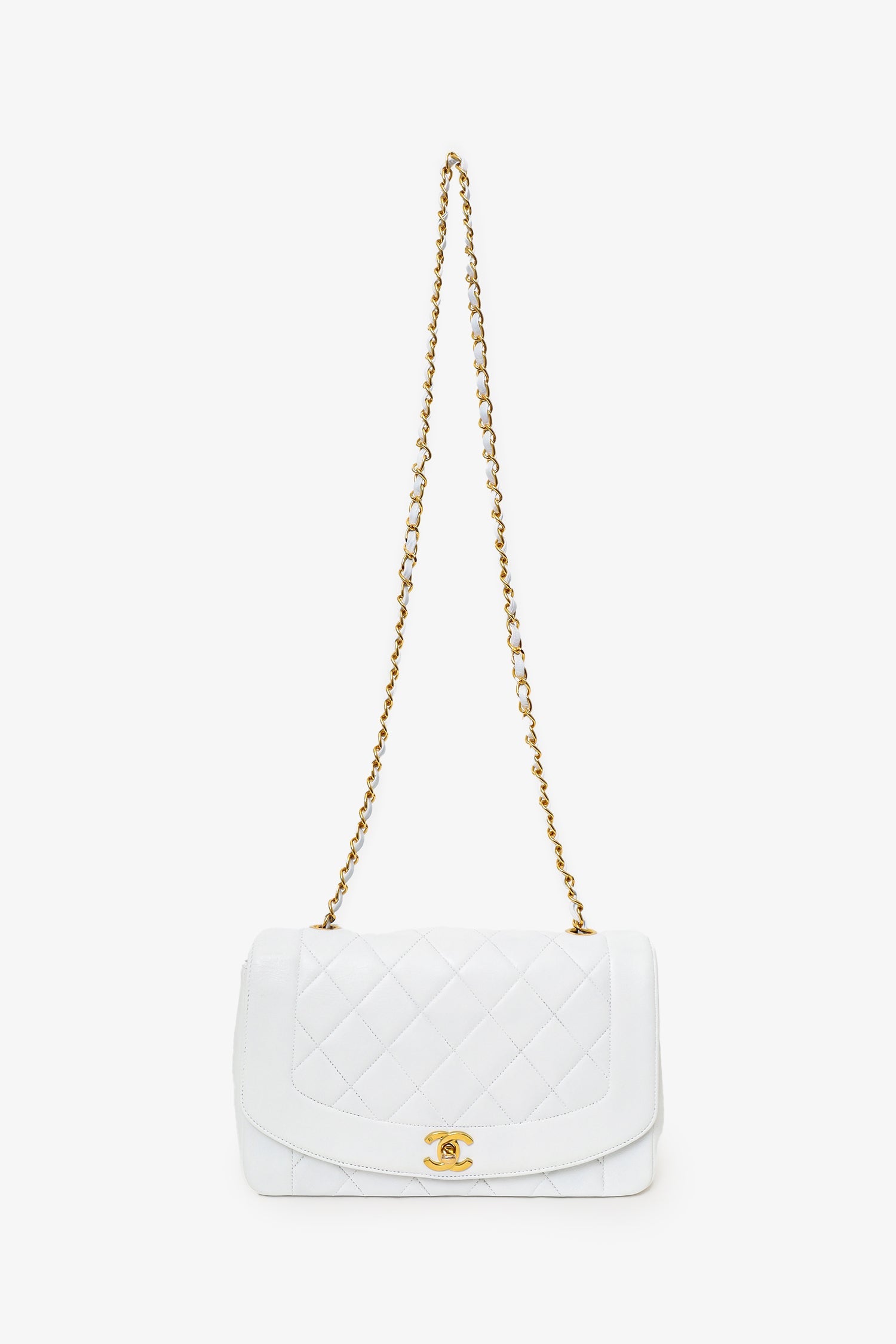 Pre-Loved Chanel™ 1994-96 White Lambskin Medium Diana Shoulder Bag (Refurbished)