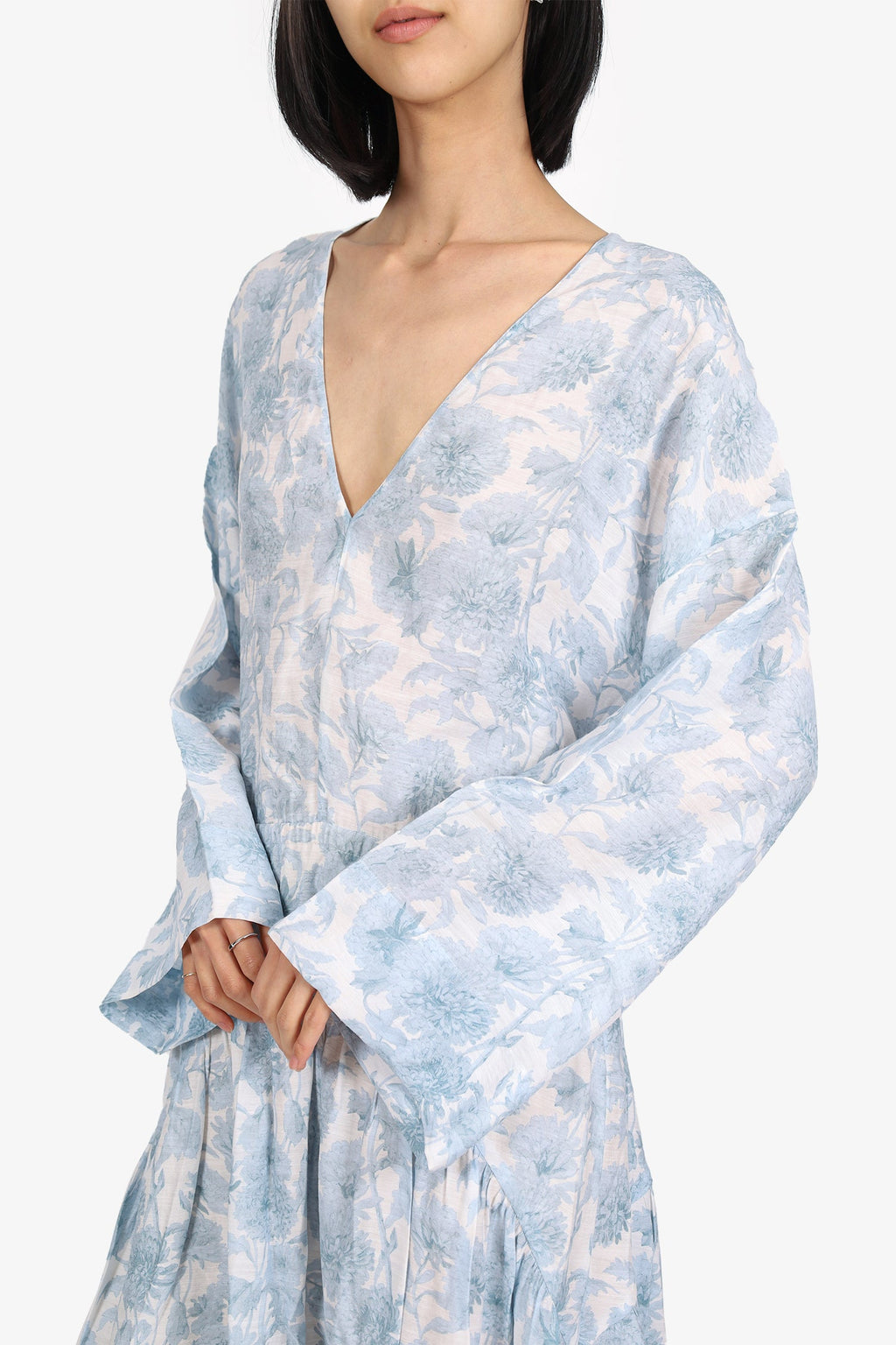 Vince Blue/White Floral Print Cut Out Back Midi Dress Size L