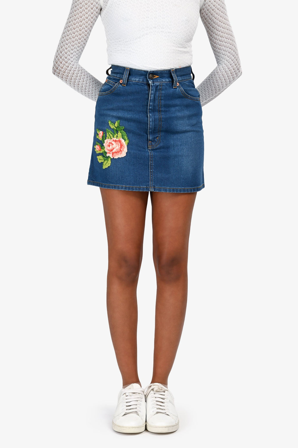 Gucci Blue Denim Rose Embroidered High Waisted Mini Skirt Size 36