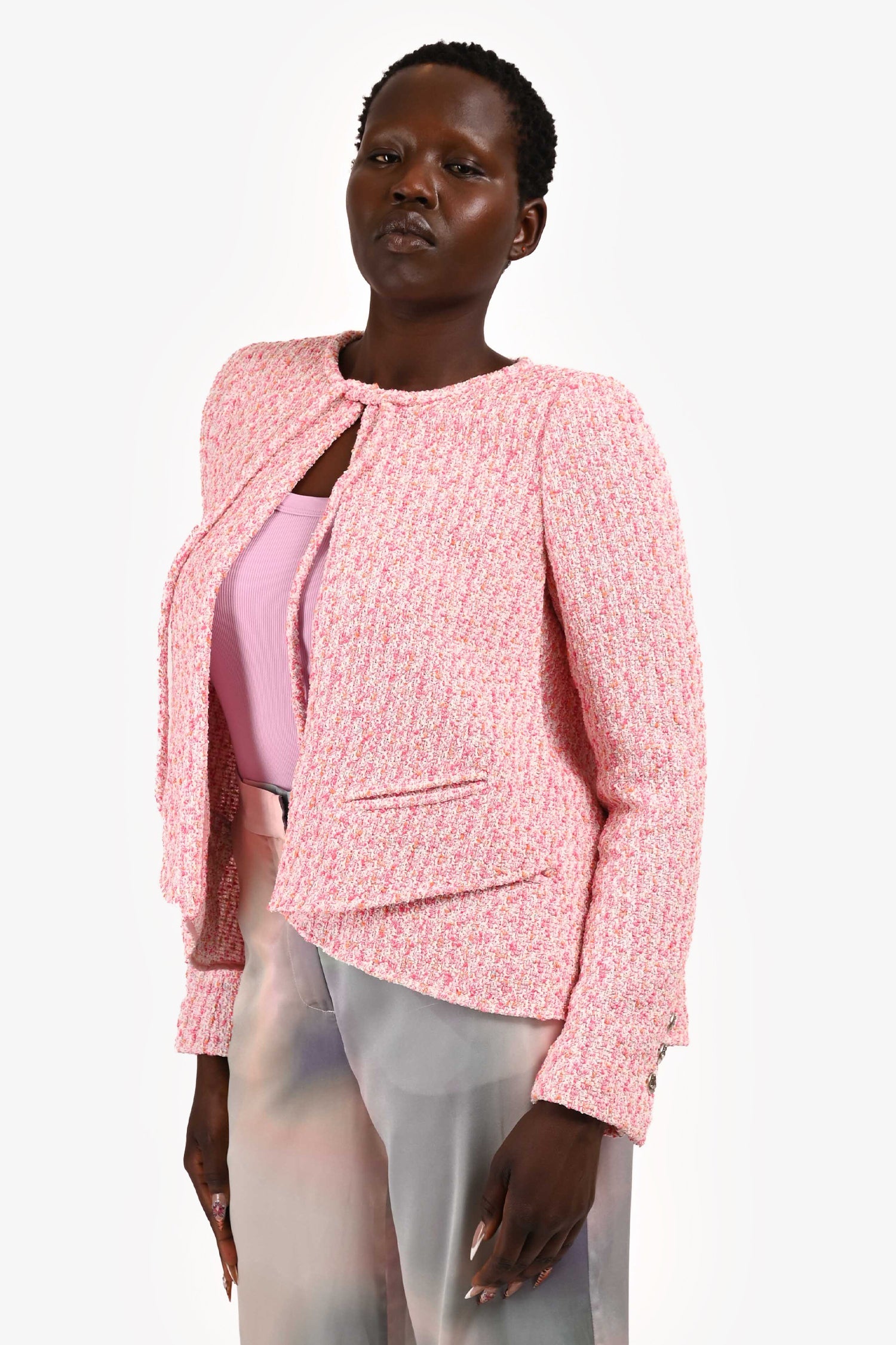 Pre-Loved Chanel™ 2025 Pink/White Tweed Neck Tie Pleated Detail Blazer Size 40