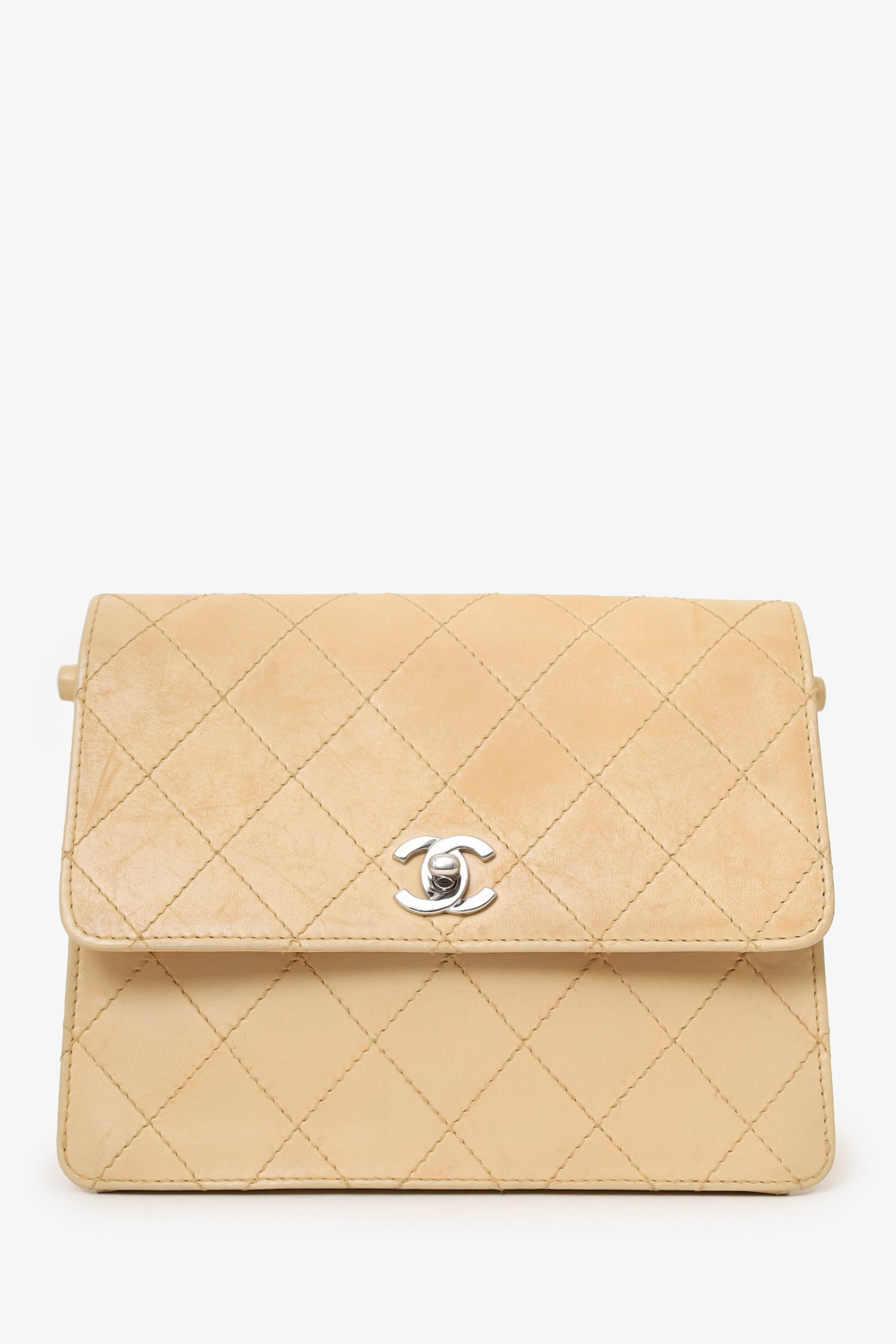 Pre-Loved Chanel™ Beige Quilted CC Shoulder Bag