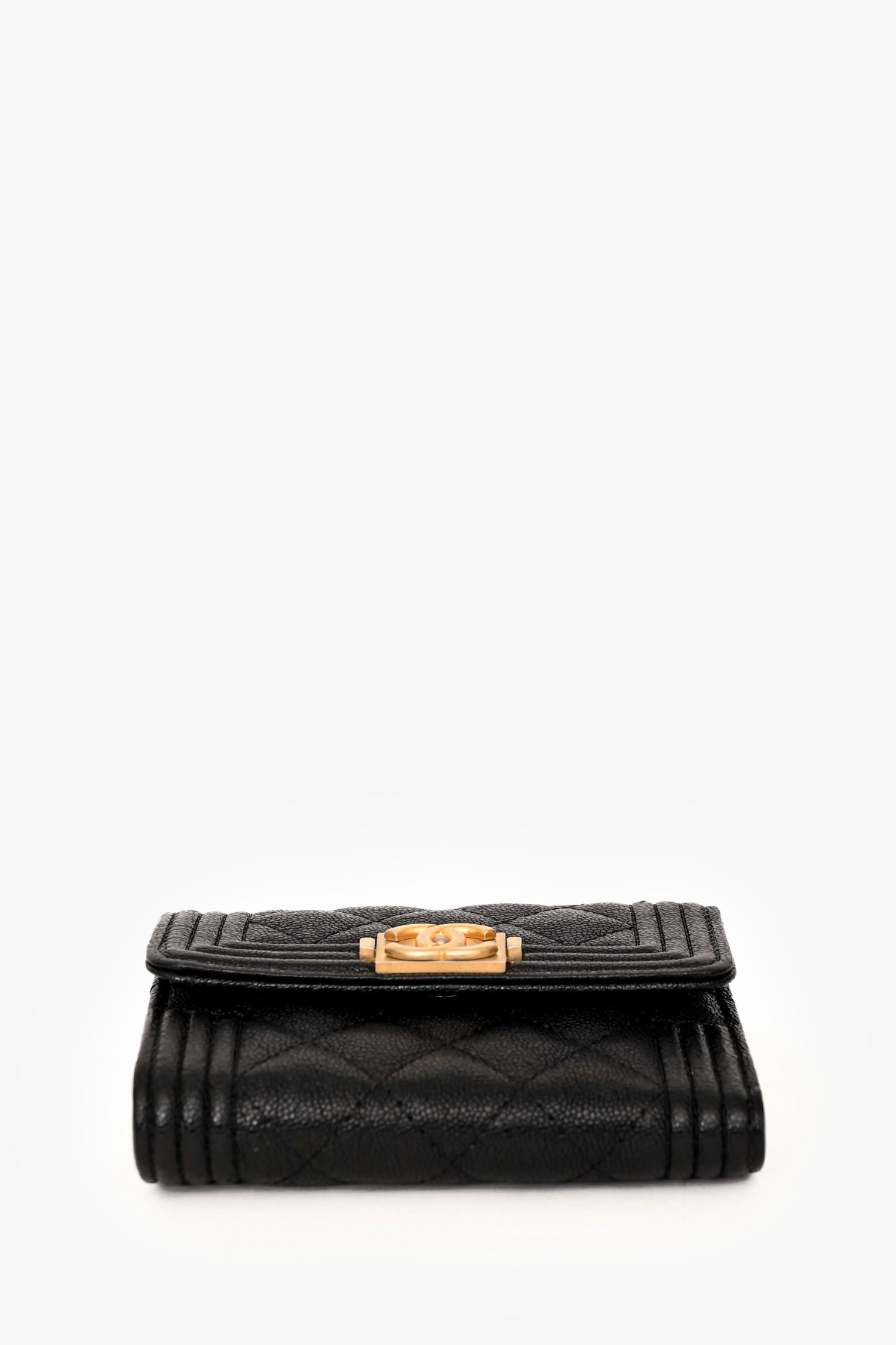 Pre-Loved Chanel™ 2018/19 Black Caviar Small Flap Wallet