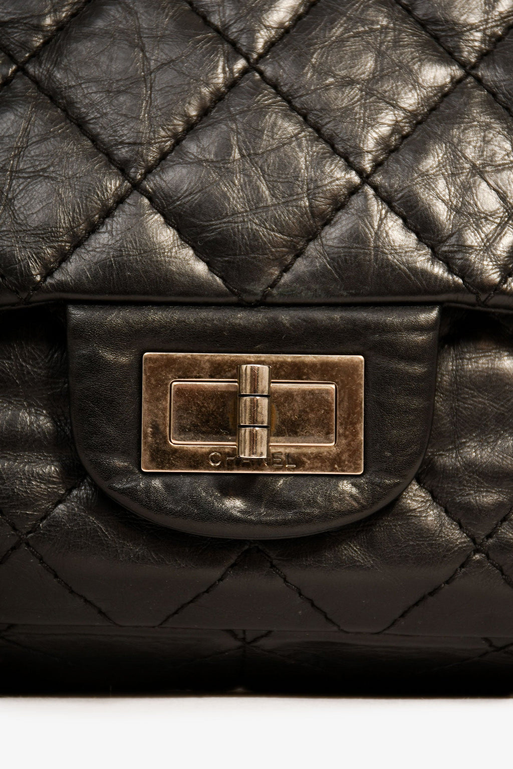 Pre-Loved Chanel™ 2009-10 Black Calfskin Leather Large Reissue 227