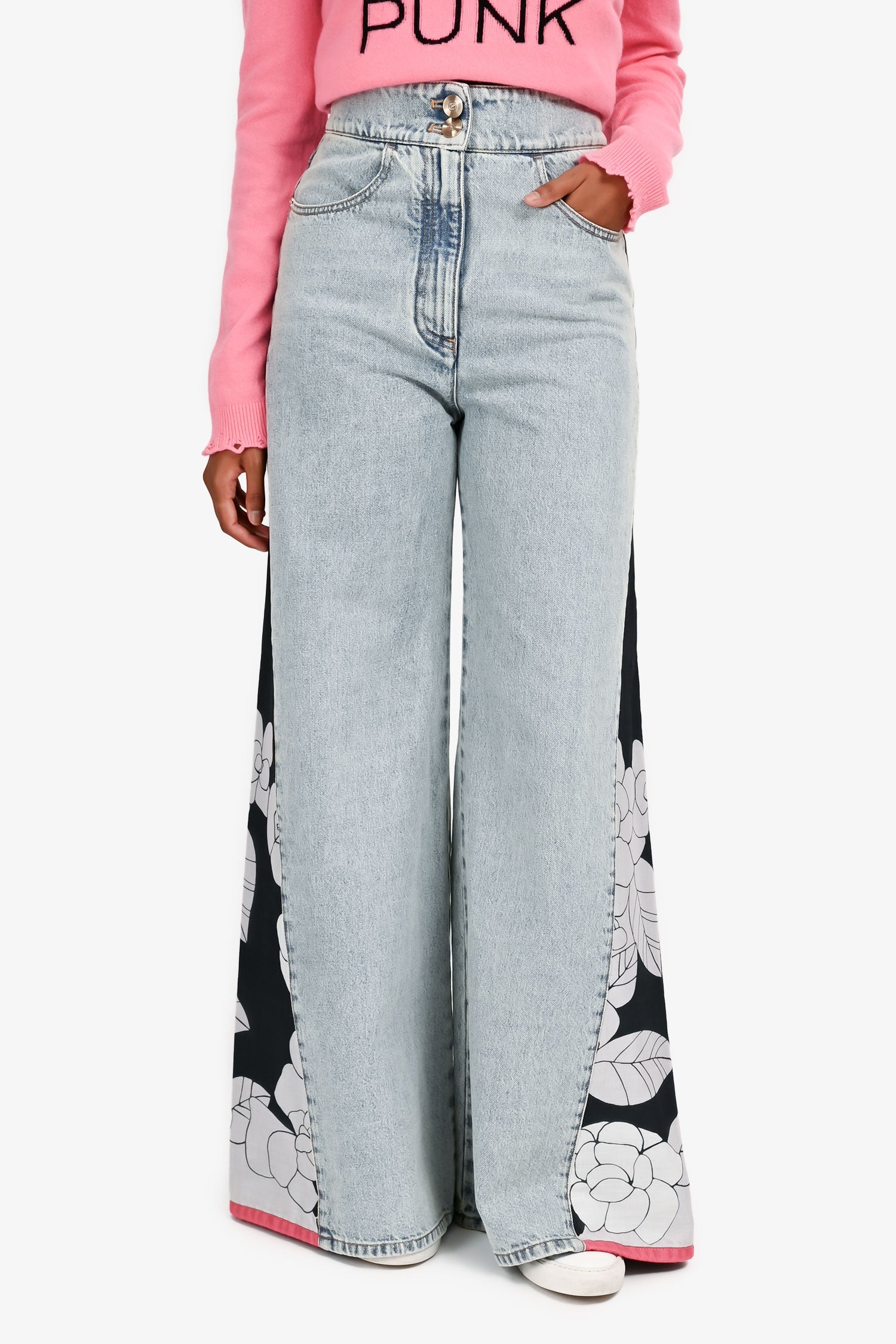 Pre-Loved Chanel™ 2021 Light Blue Denim Wide Leg Floral Jeans Size 36