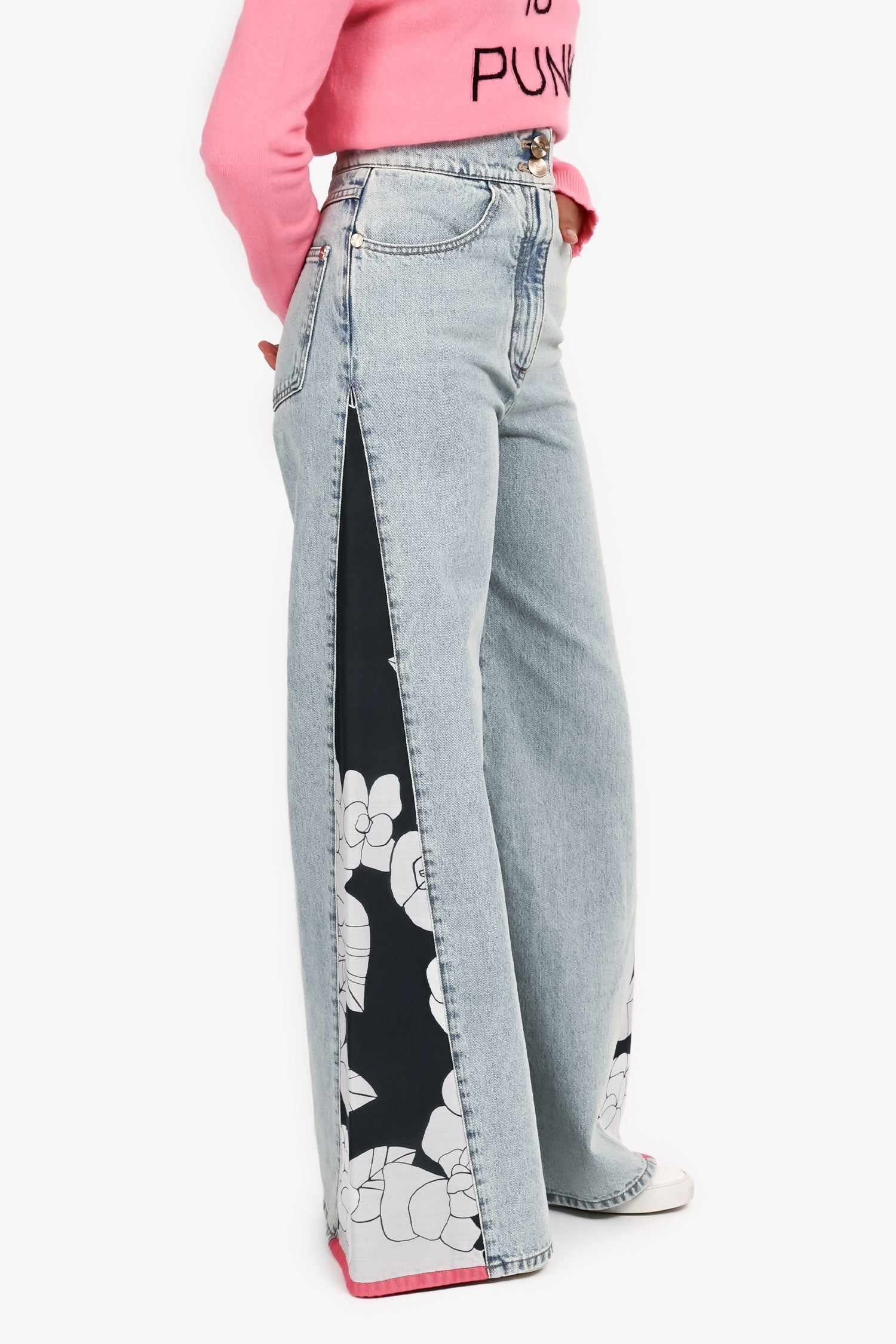 Pre-Loved Chanel™ 2021 Light Blue Denim Wide Leg Floral Jeans Size 36